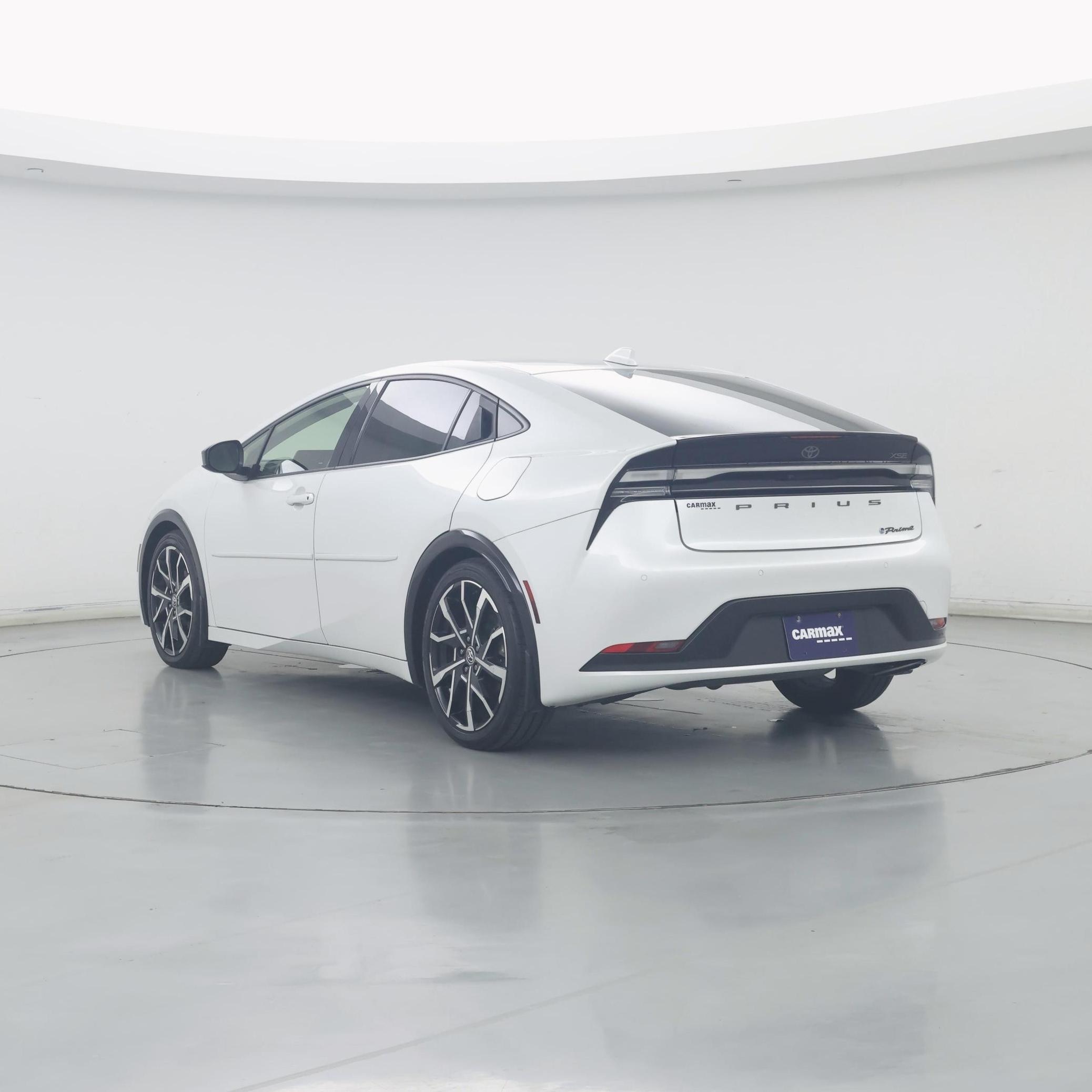 Thumbnail: 2023 Toyota Prius Prime - 2