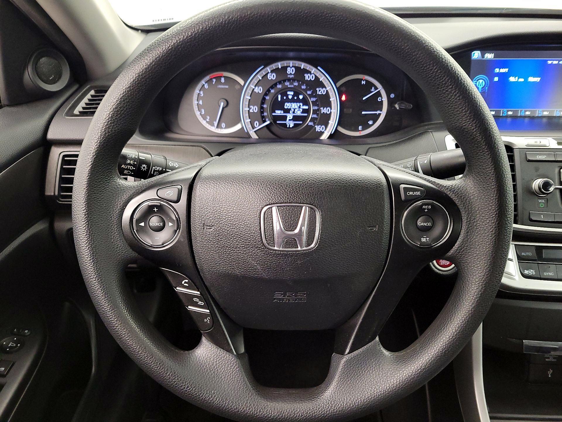 Thumbnail: 2015 Honda Accord - 10