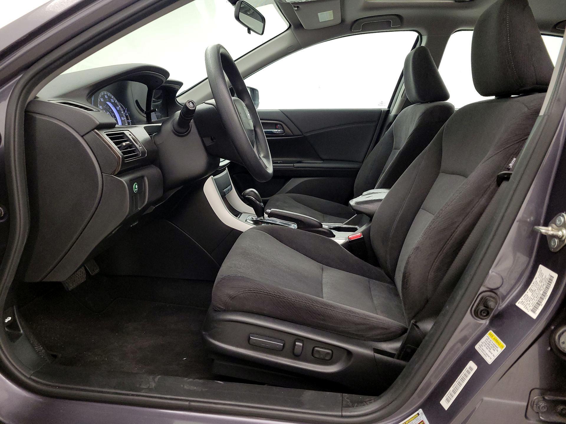 Thumbnail: 2015 Honda Accord - 11