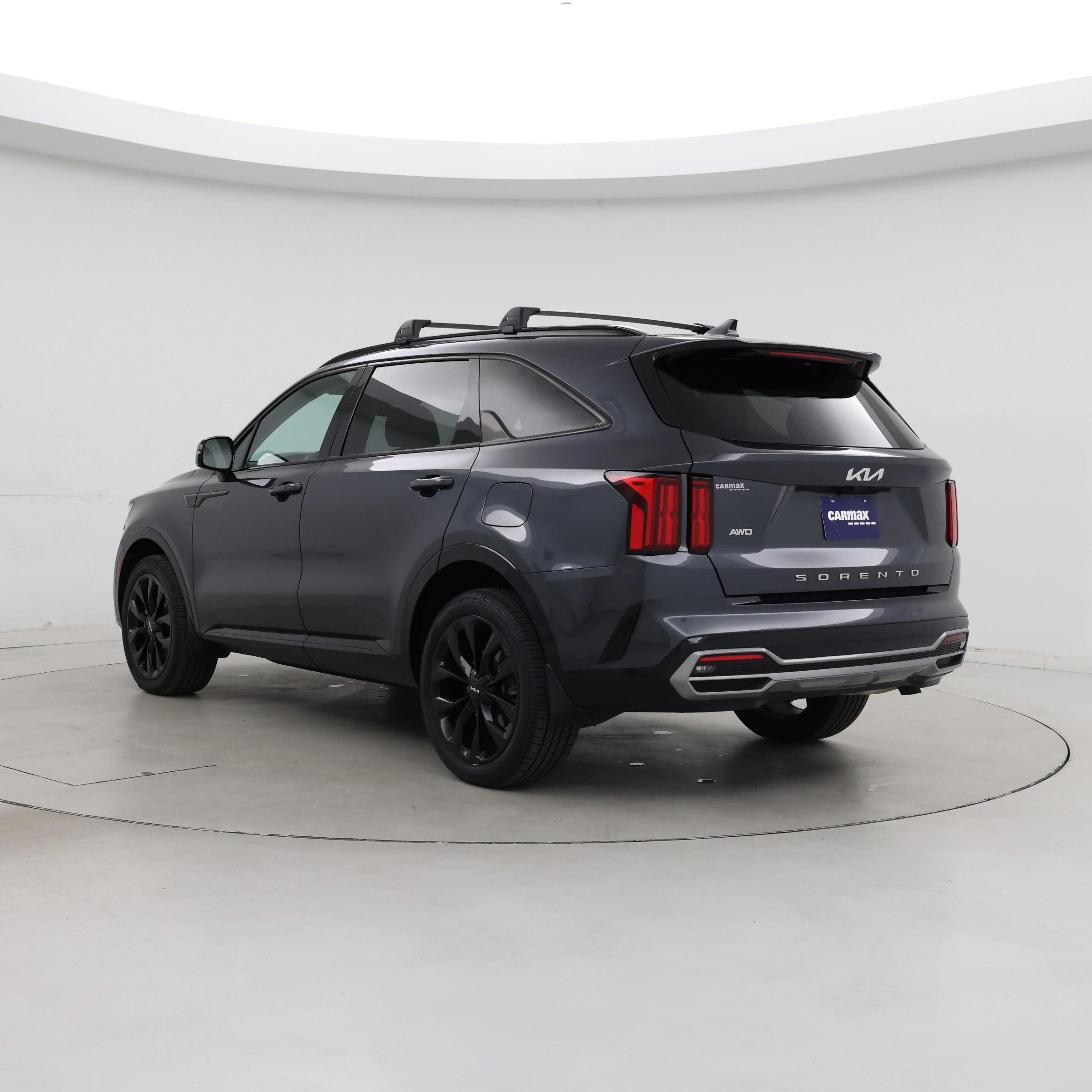 Thumbnail: 2022 Kia Sorento - 2
