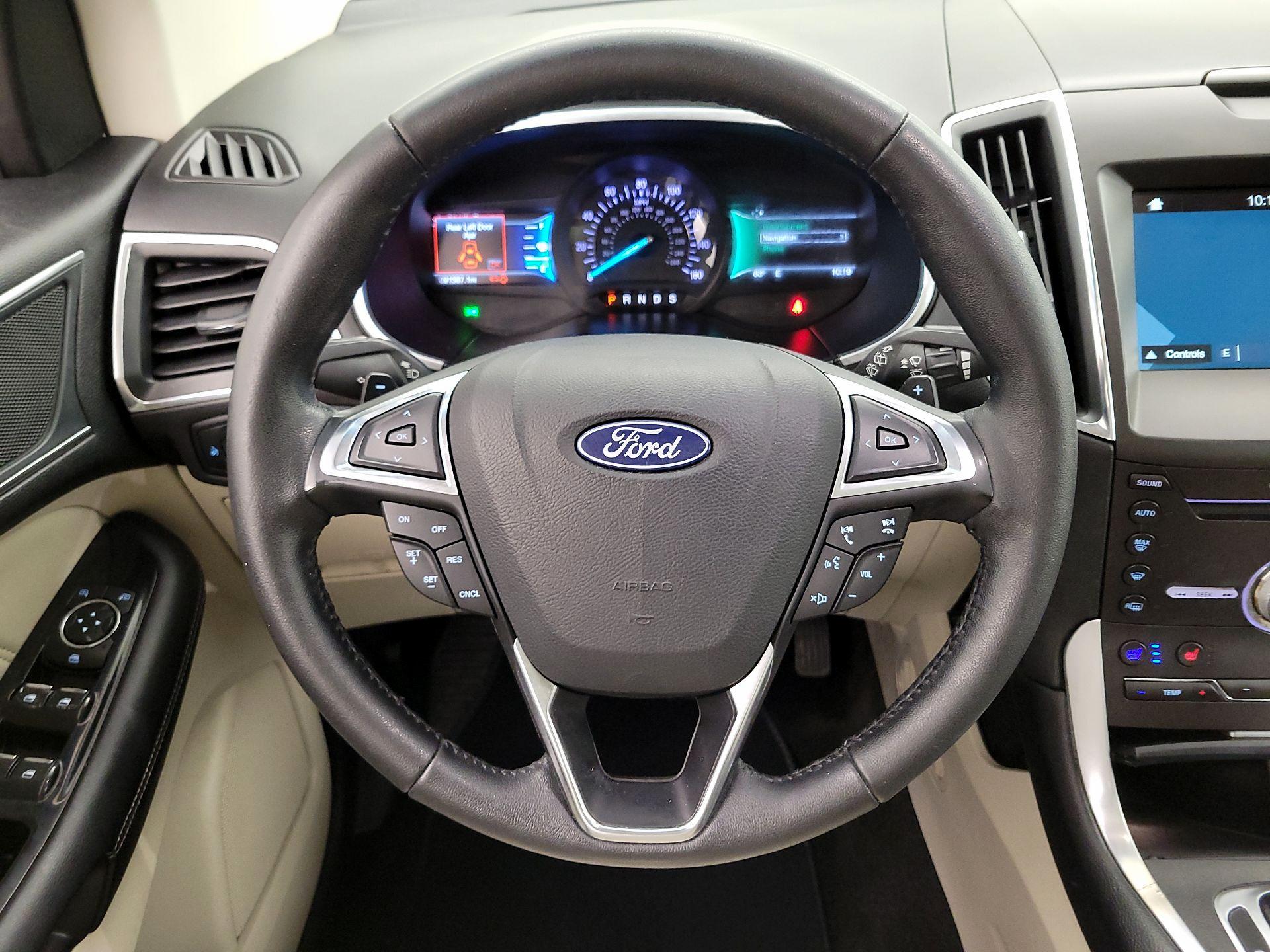 Thumbnail: 2018 Ford Edge - 10