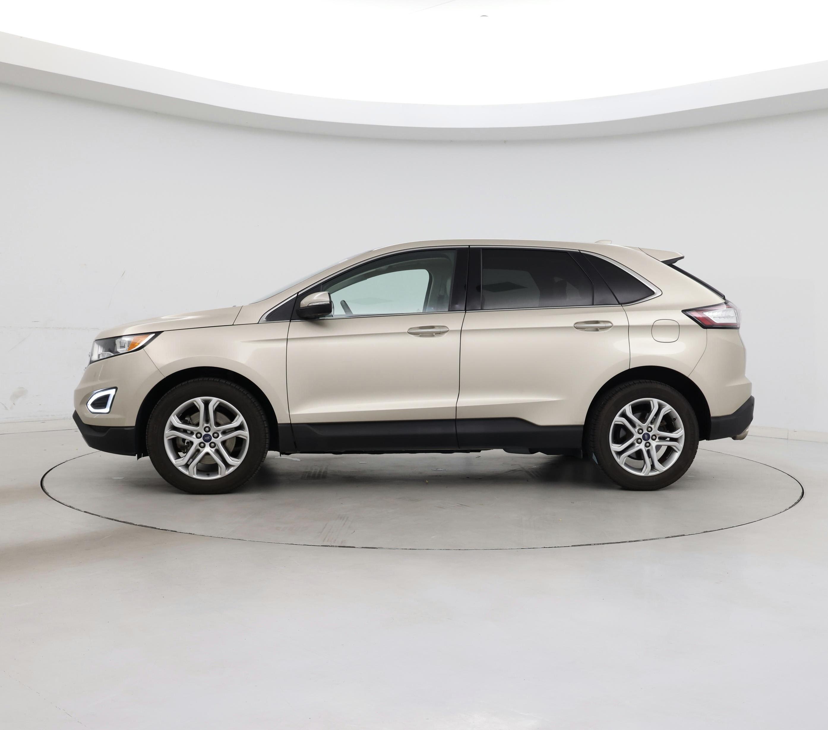 Thumbnail: 2018 Ford Edge - 3
