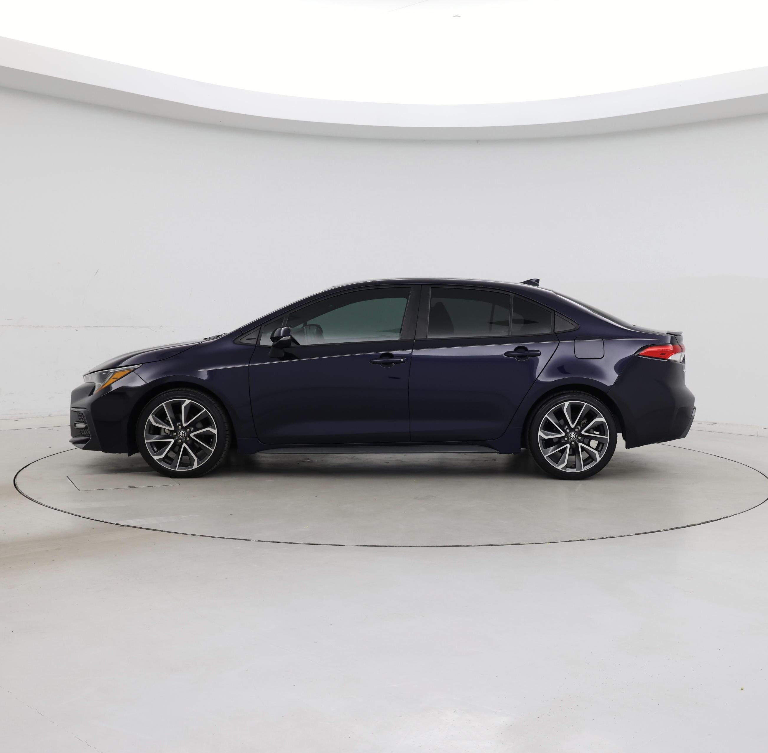 Thumbnail: 2021 Toyota Corolla - 3