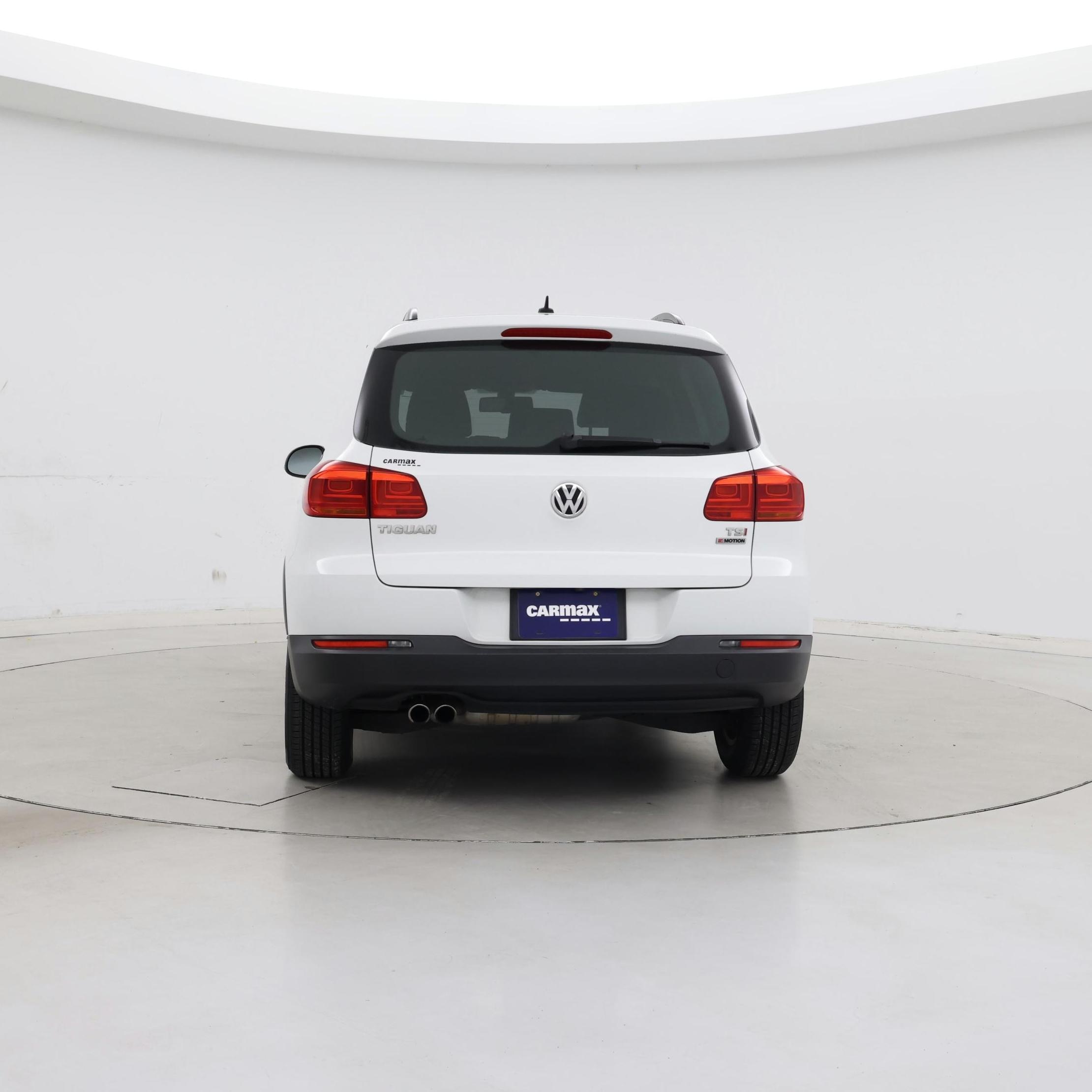 Thumbnail: 2016 Volkswagen Tiguan - 6