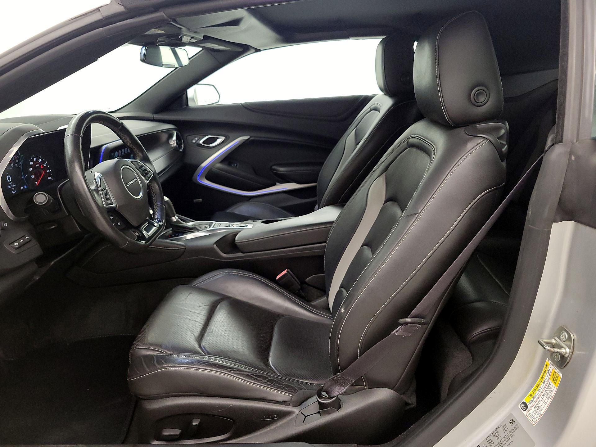 Thumbnail: 2016 Chevrolet Camaro - 11