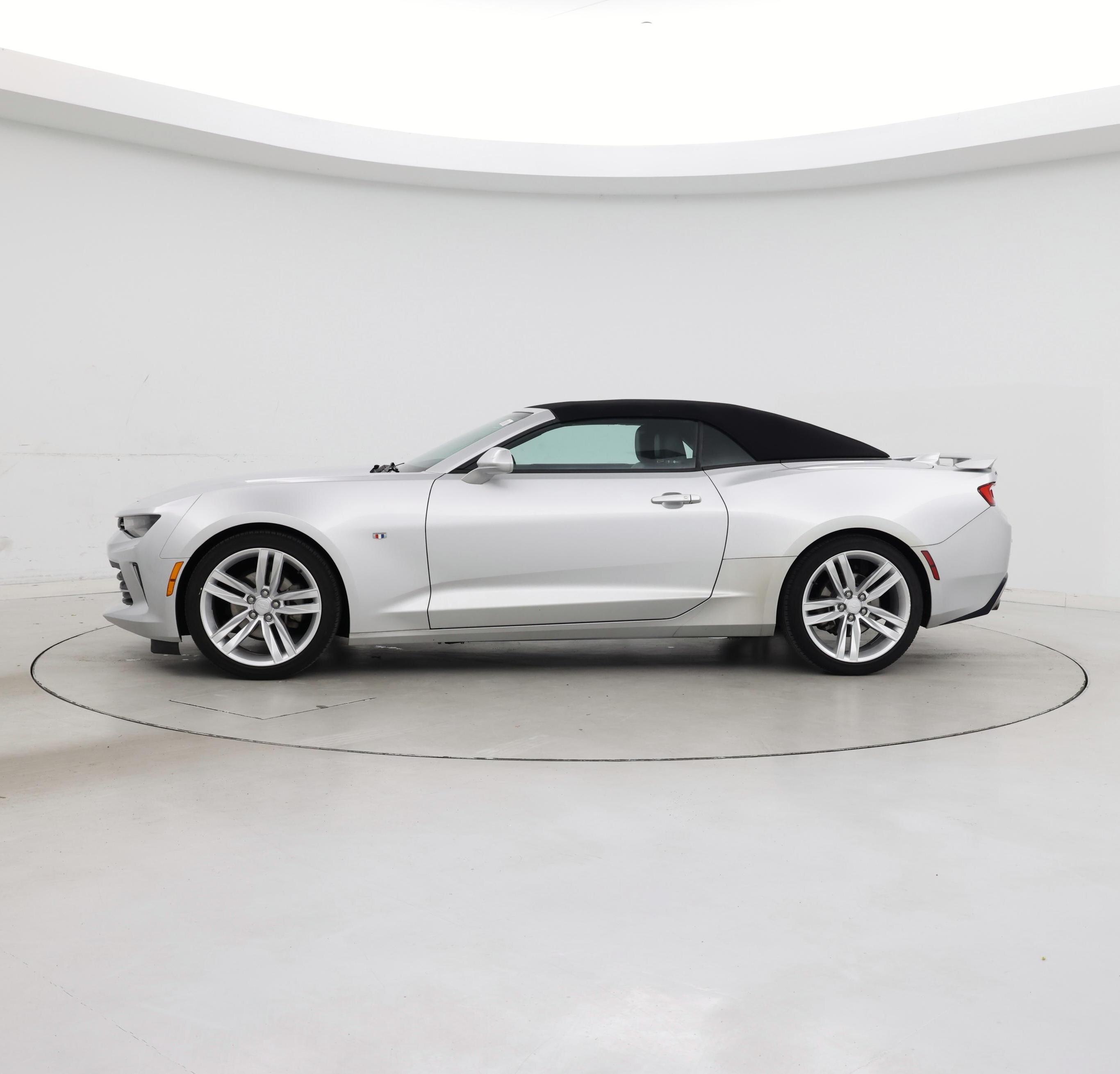 Thumbnail: 2016 Chevrolet Camaro - 3