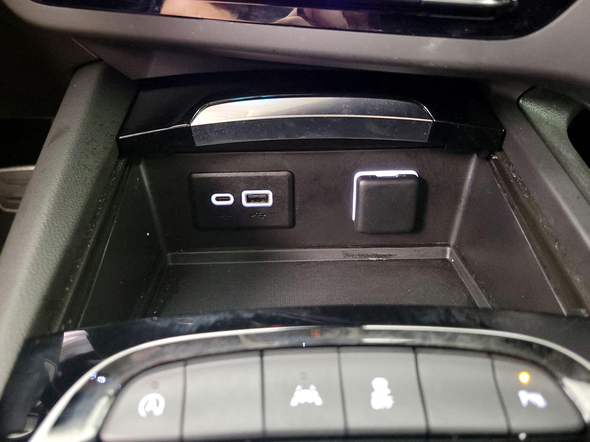 Thumbnail: 2022 Buick Envision - 18