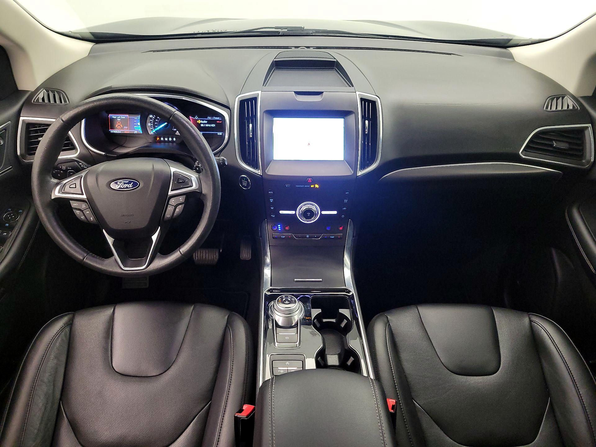Thumbnail: 2020 Ford Edge - 9