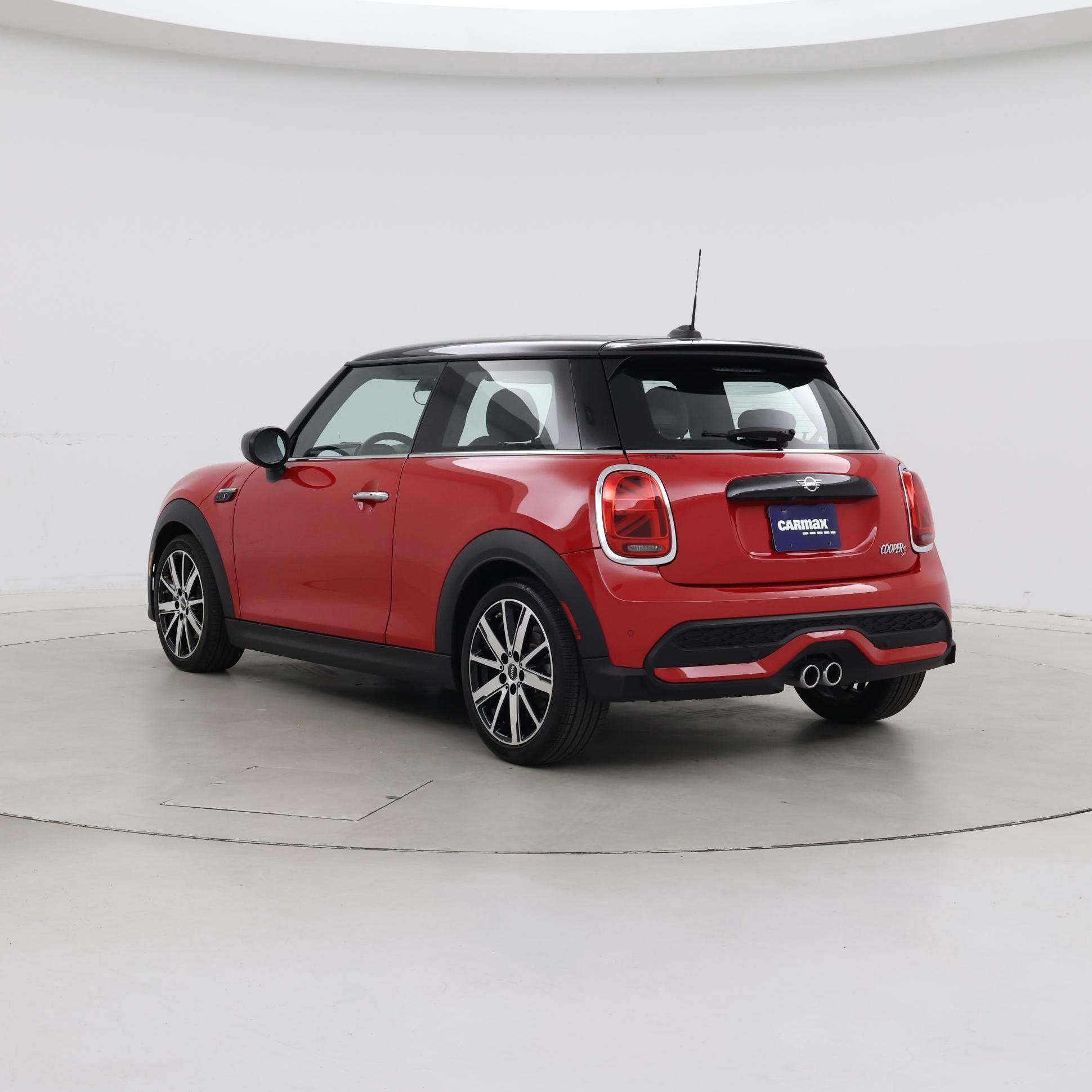 Thumbnail: 2023 MINI Cooper Hardtop - 2