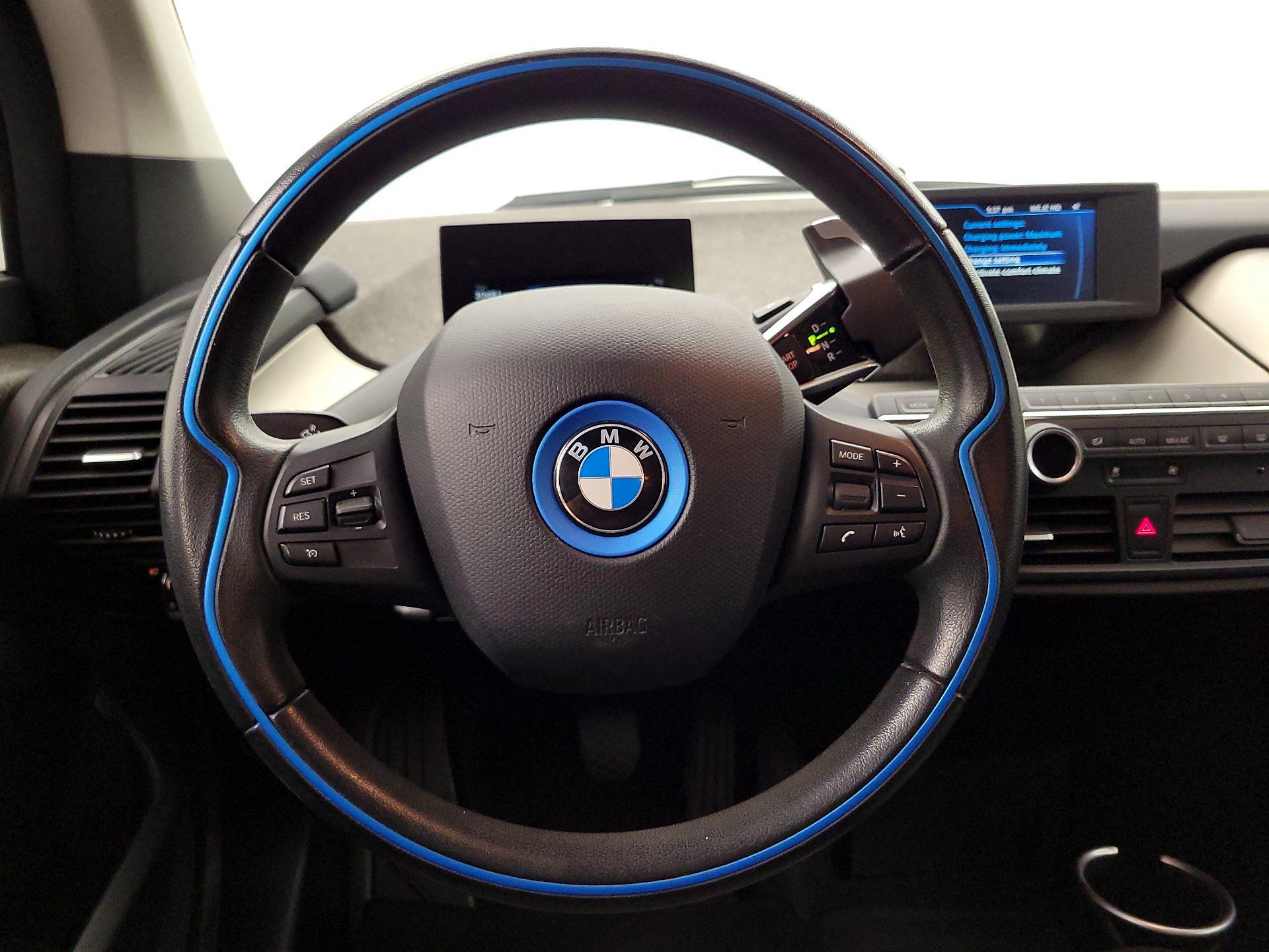 Thumbnail: 2017 BMW i3 - 10