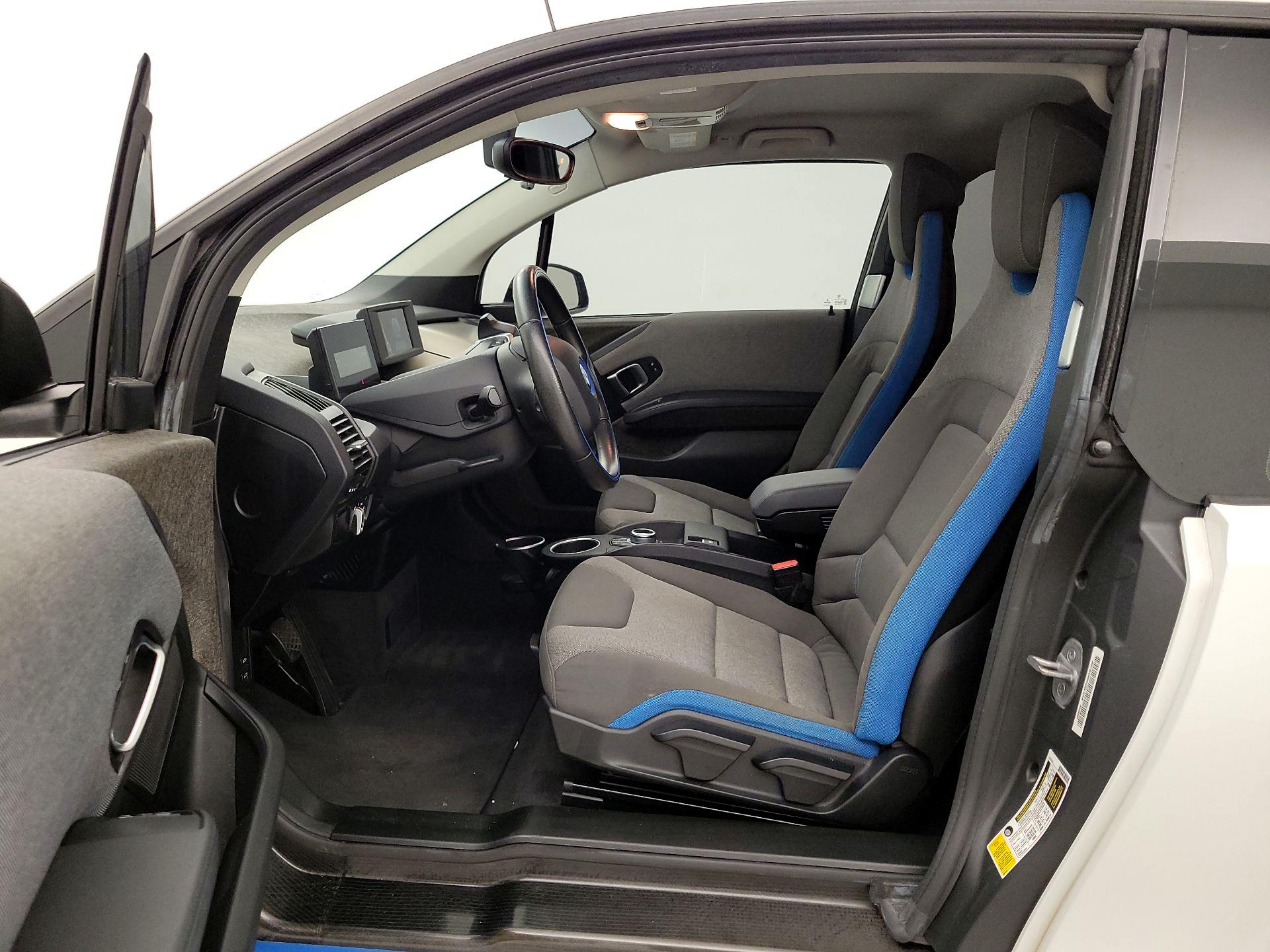 Thumbnail: 2017 BMW i3 - 11