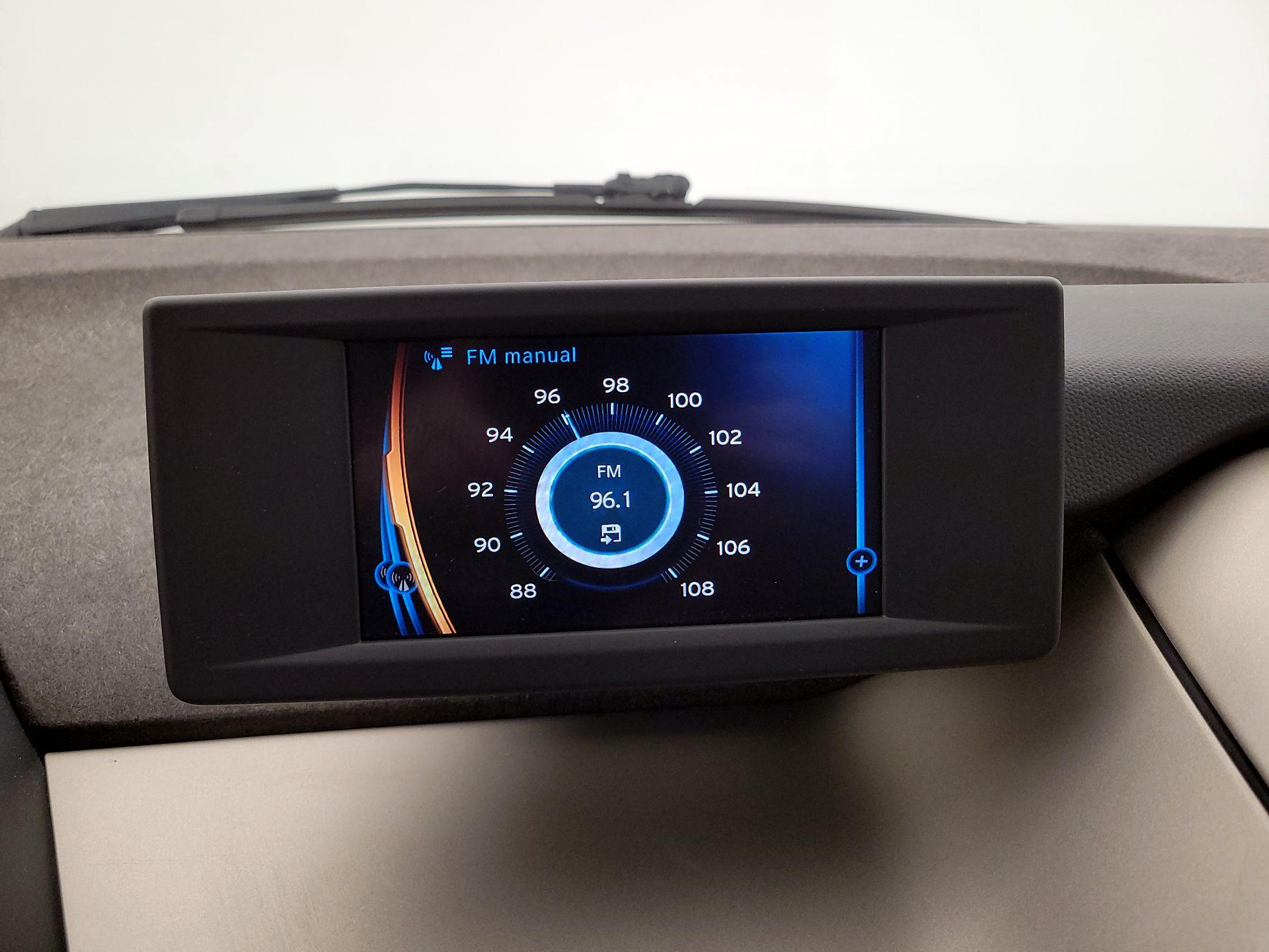 Thumbnail: 2017 BMW i3 - 15