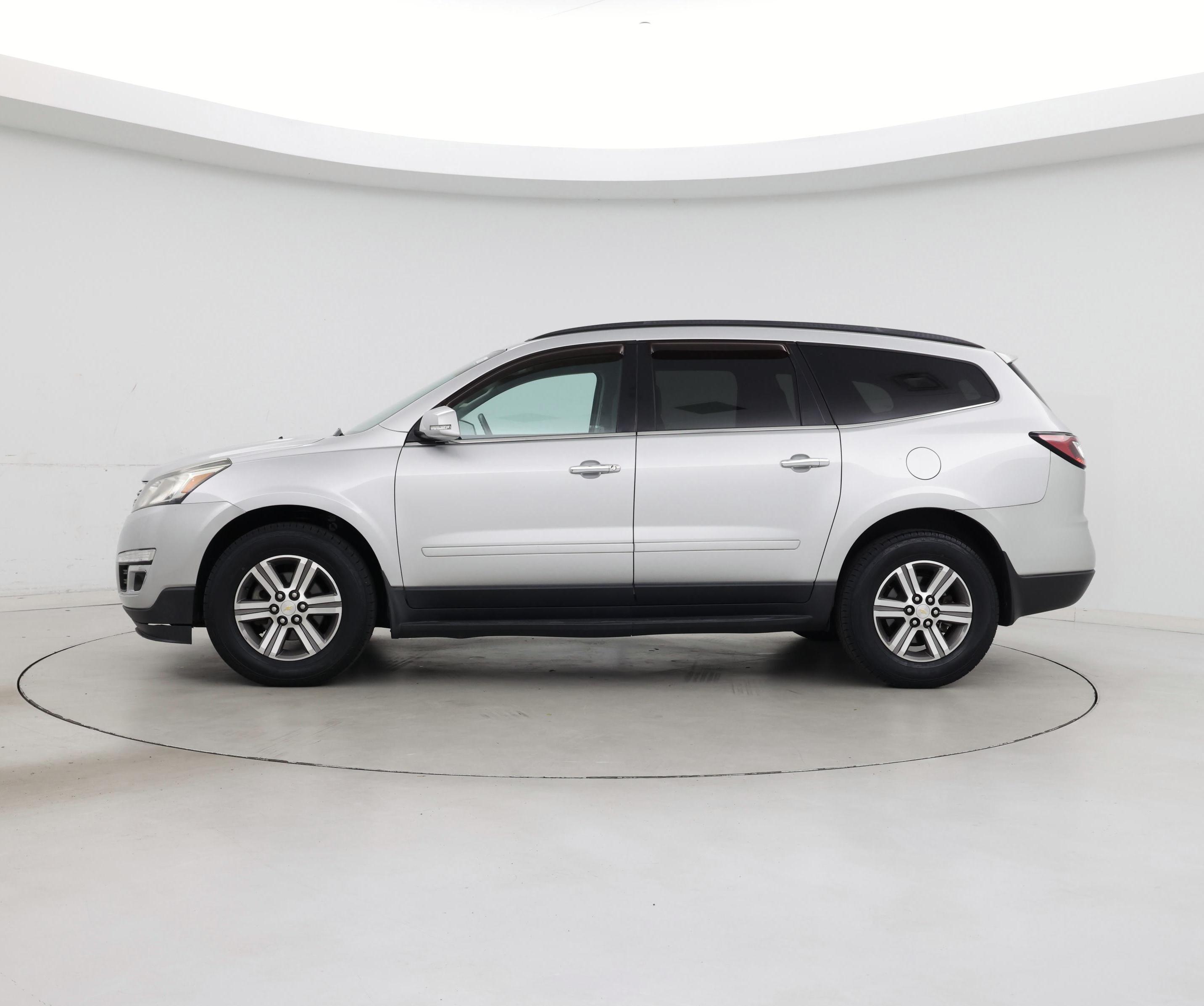 Thumbnail: 2016 Chevrolet Traverse - 3