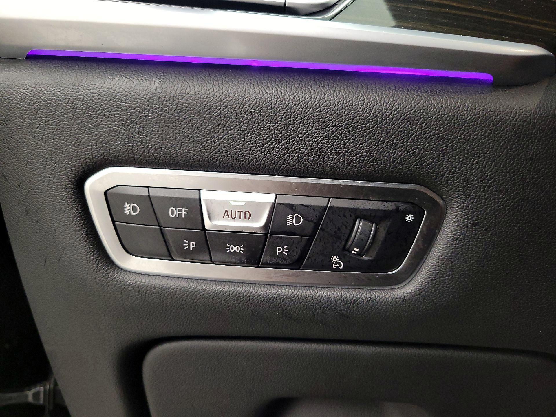 Thumbnail: 2021 BMW X7 - 13