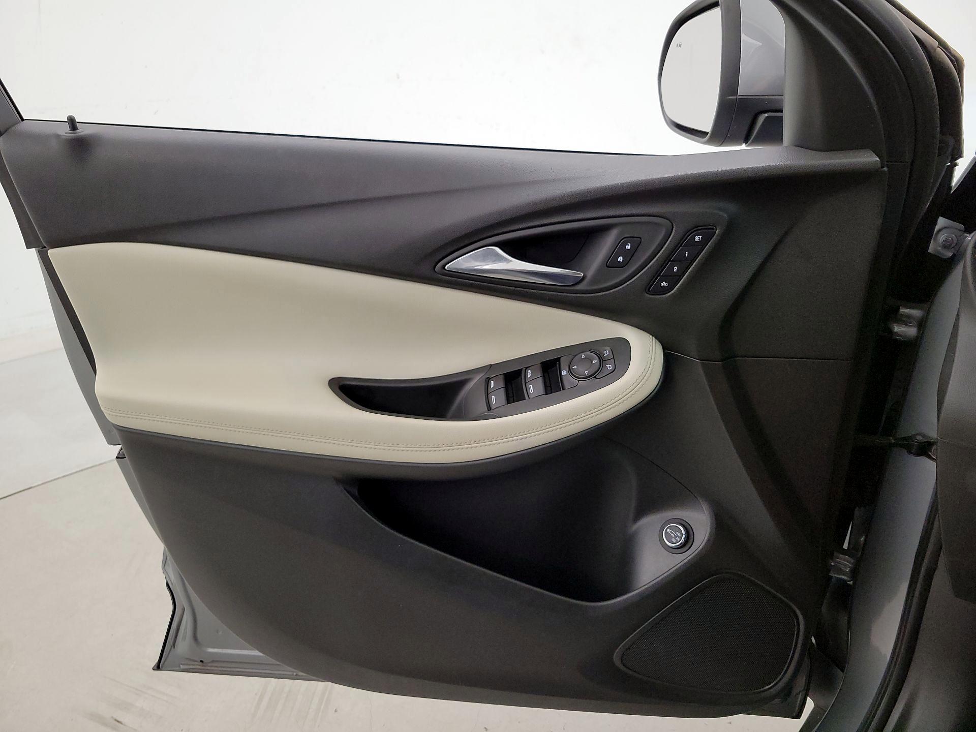 Thumbnail: 2023 Buick Encore GX - 12
