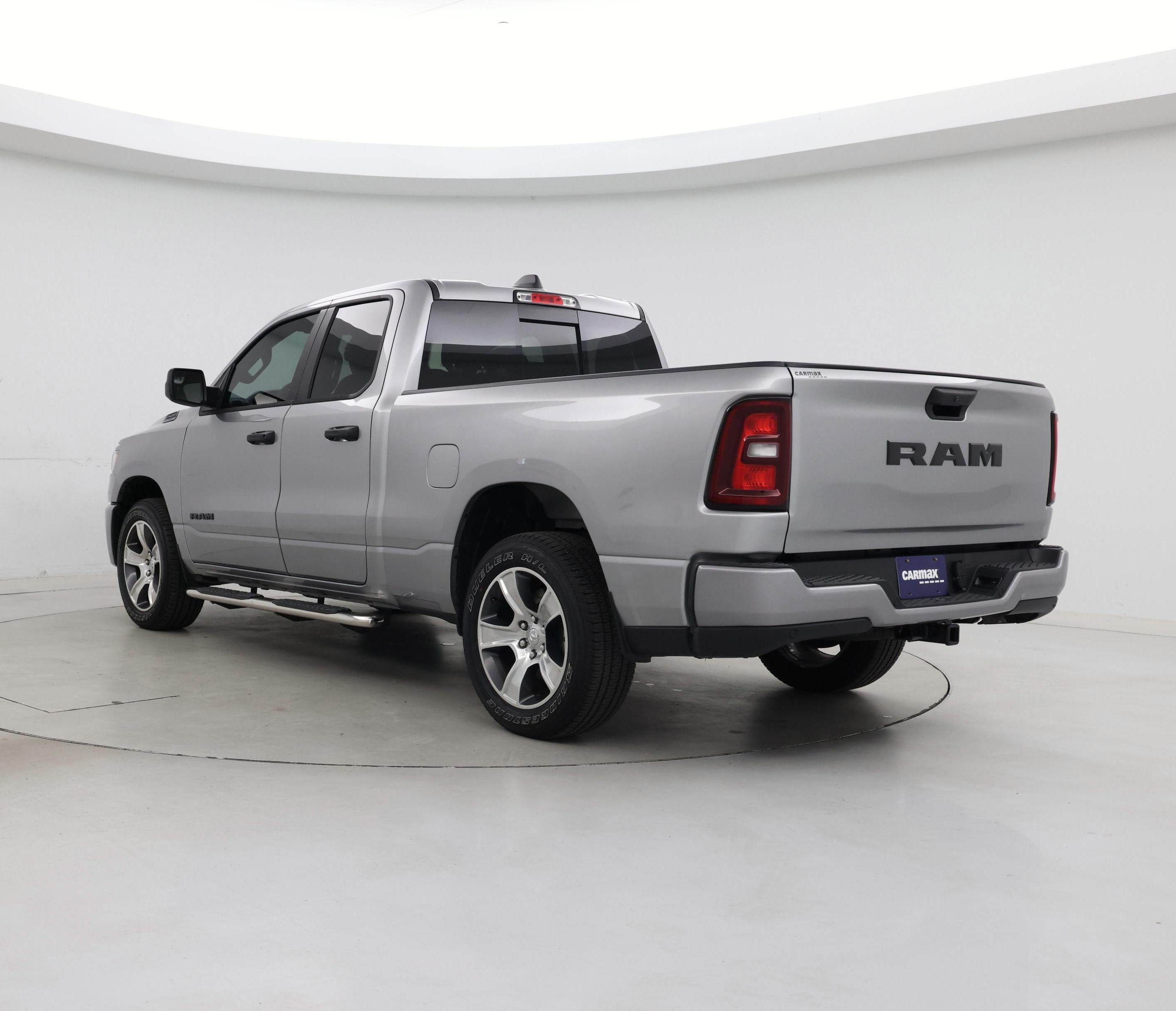 Thumbnail: 2025 RAM 1500 - 2