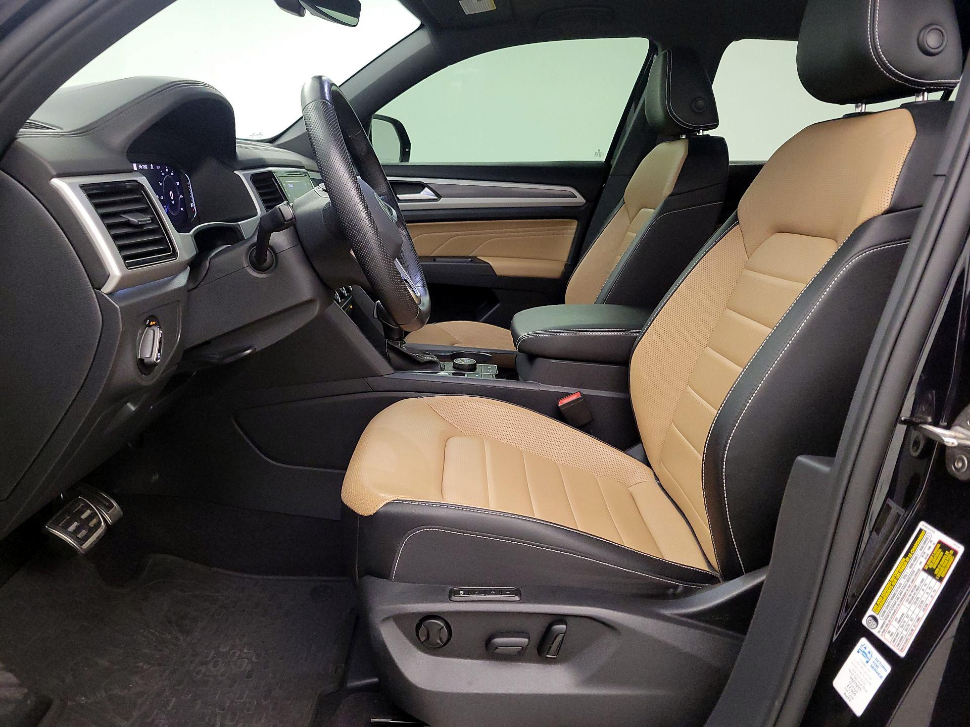Thumbnail: 2023 Volkswagen Atlas - 11