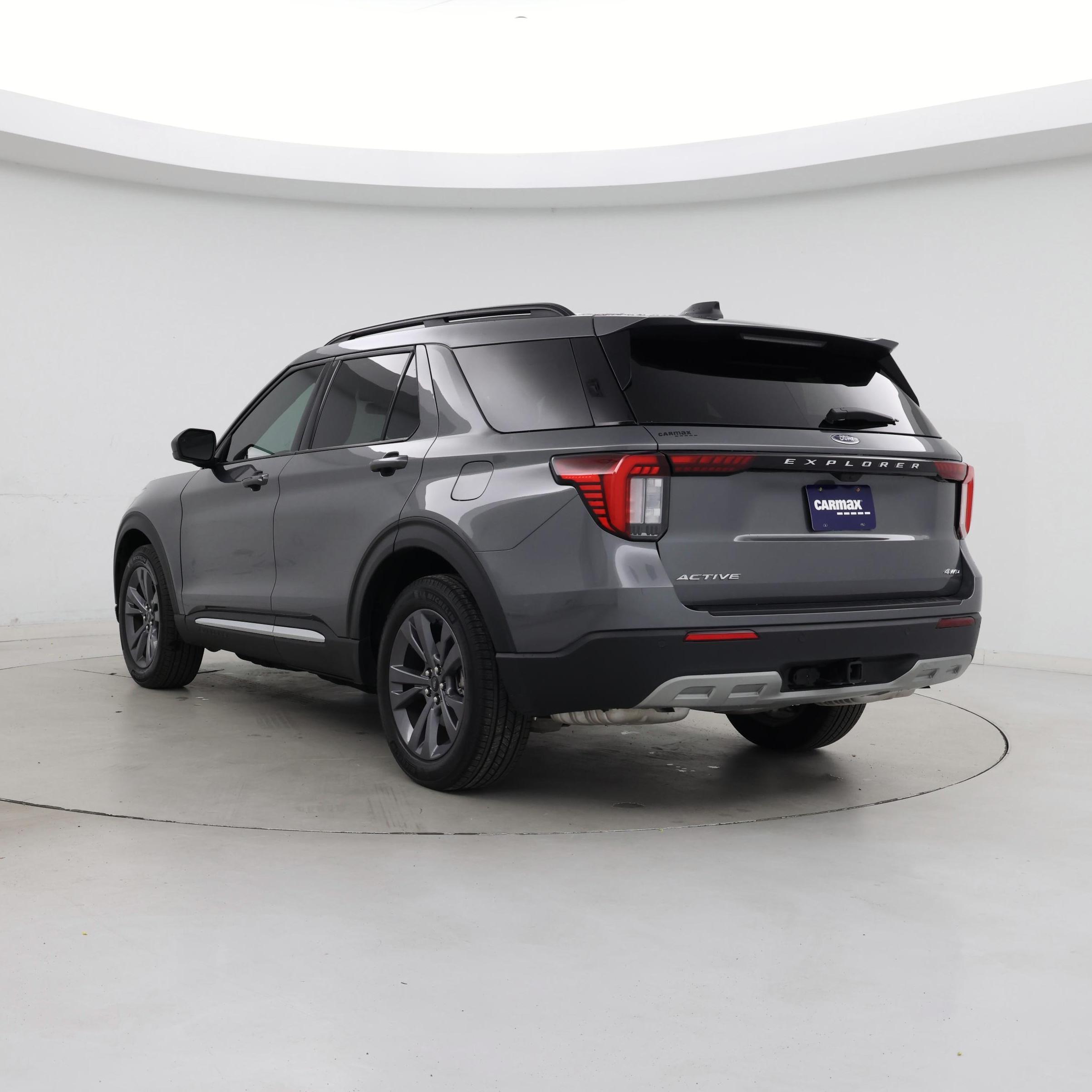 Thumbnail: 2025 Ford Explorer - 2