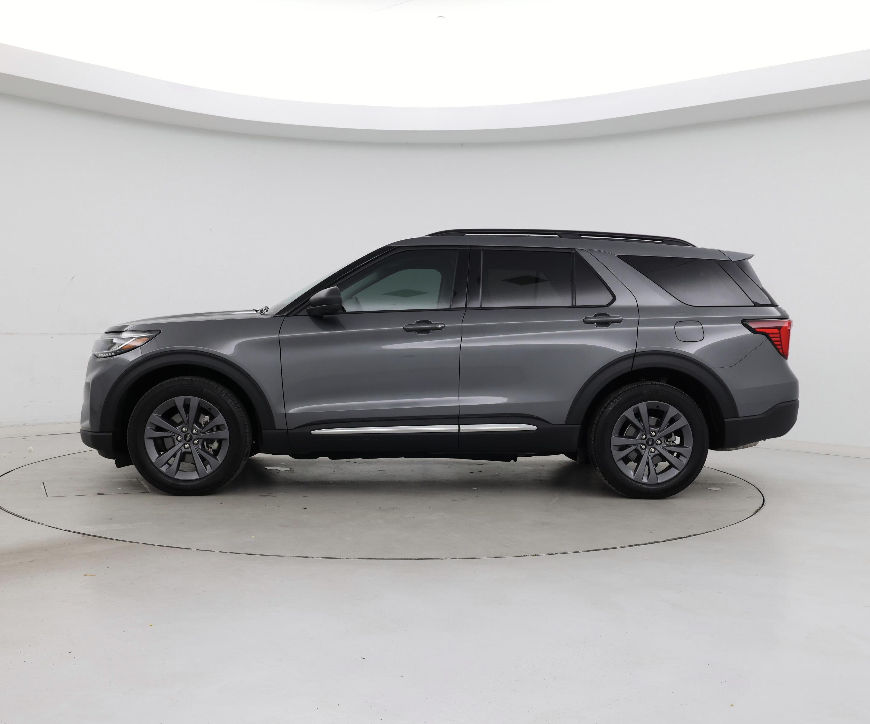 Thumbnail: 2025 Ford Explorer - 3