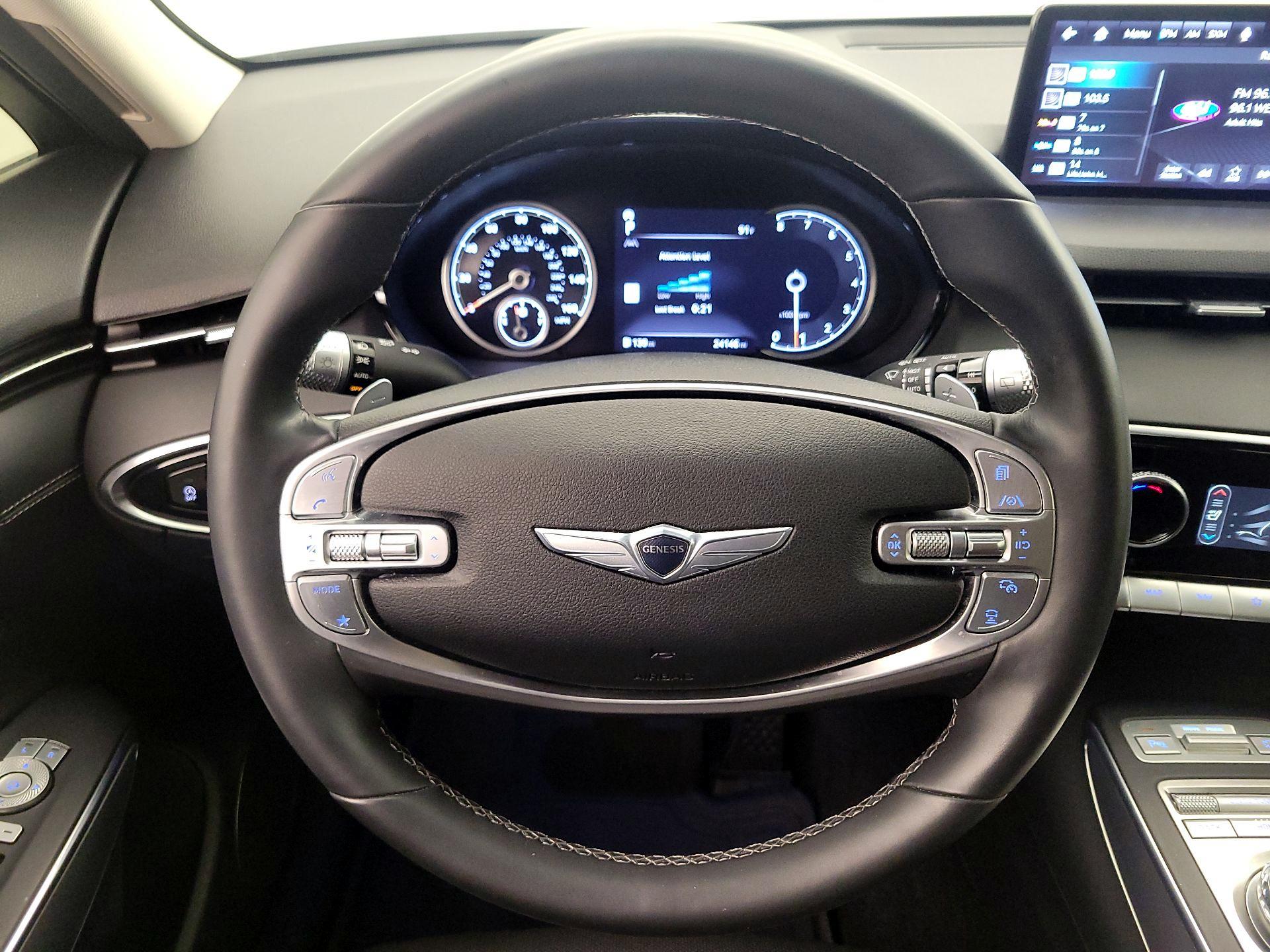 Thumbnail: 2023 Genesis GV70 - 10