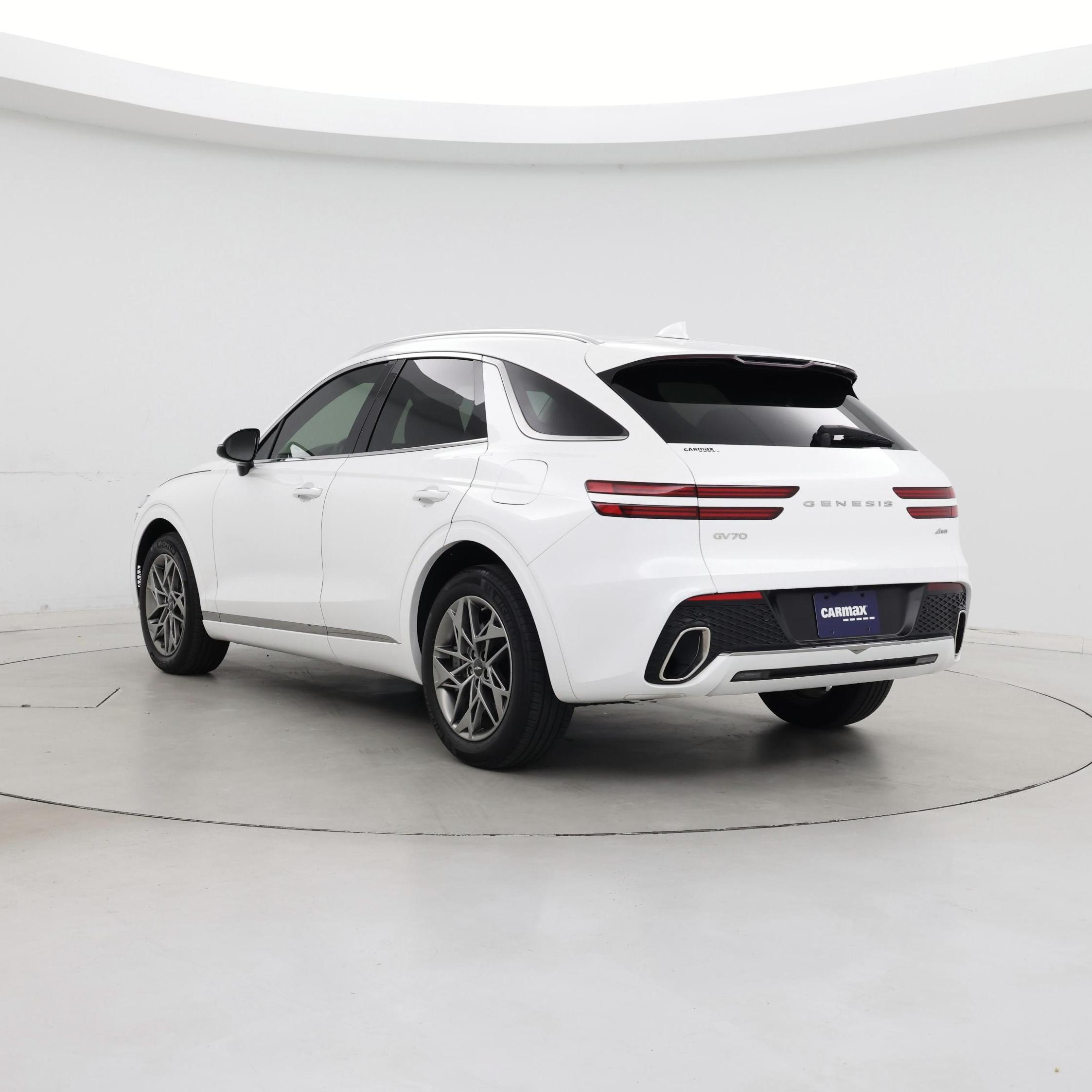 Thumbnail: 2023 Genesis GV70 - 2