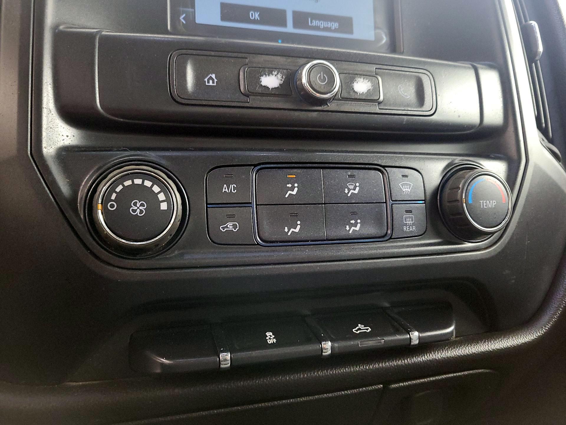Thumbnail: 2019 Chevrolet Silverado 1500 - 16