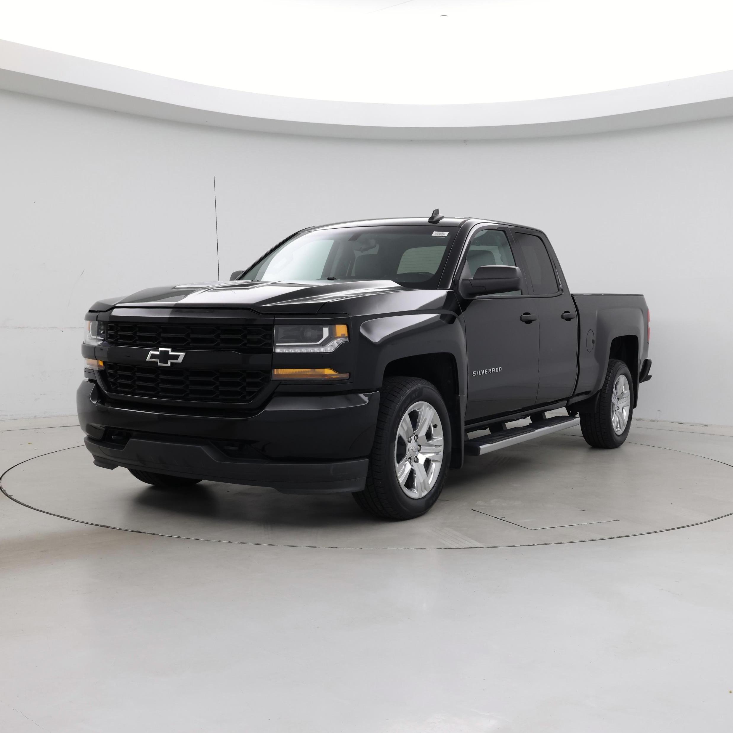 Thumbnail: 2019 Chevrolet Silverado 1500 - 4