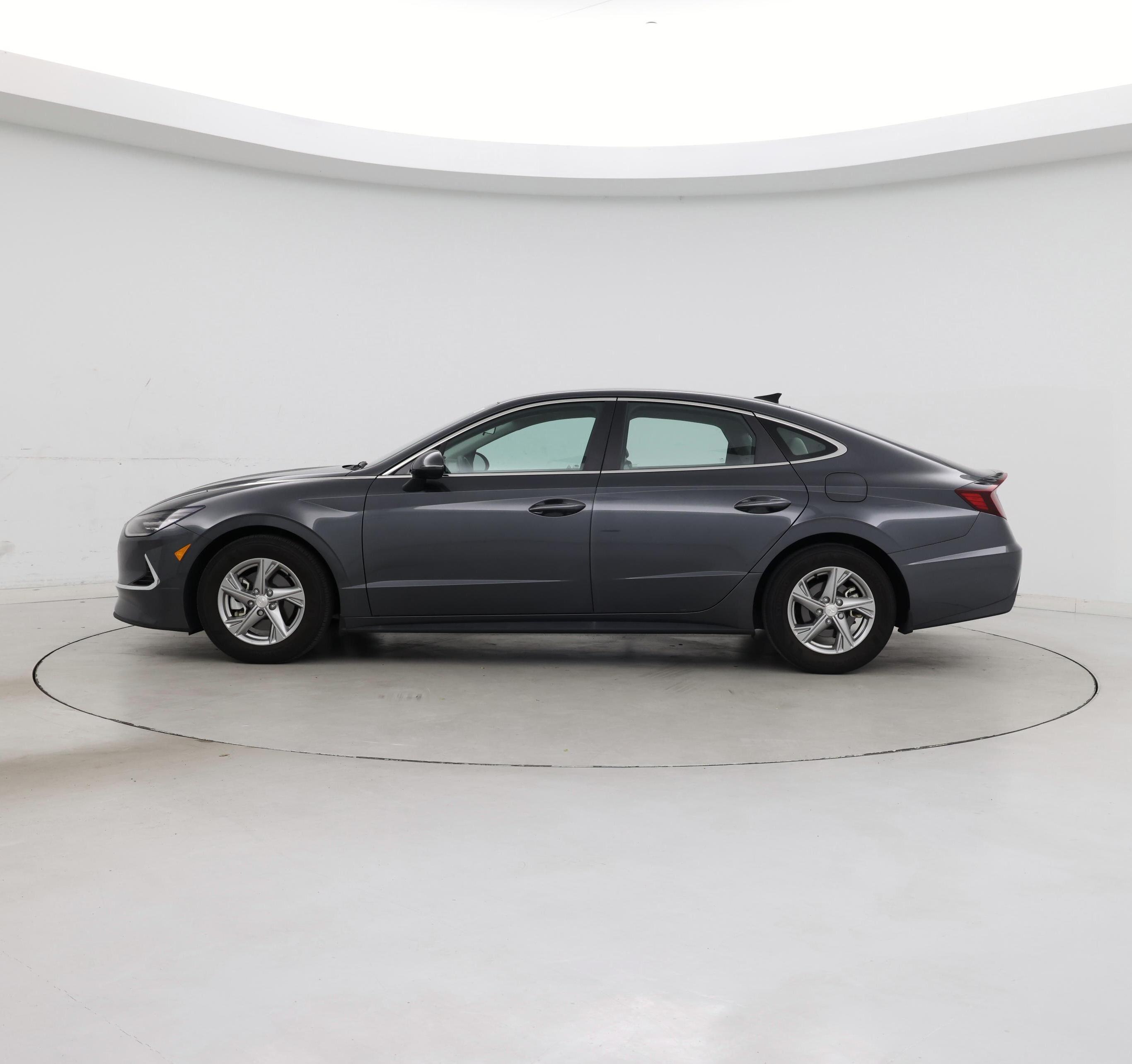 Thumbnail: 2023 Hyundai Sonata - 3