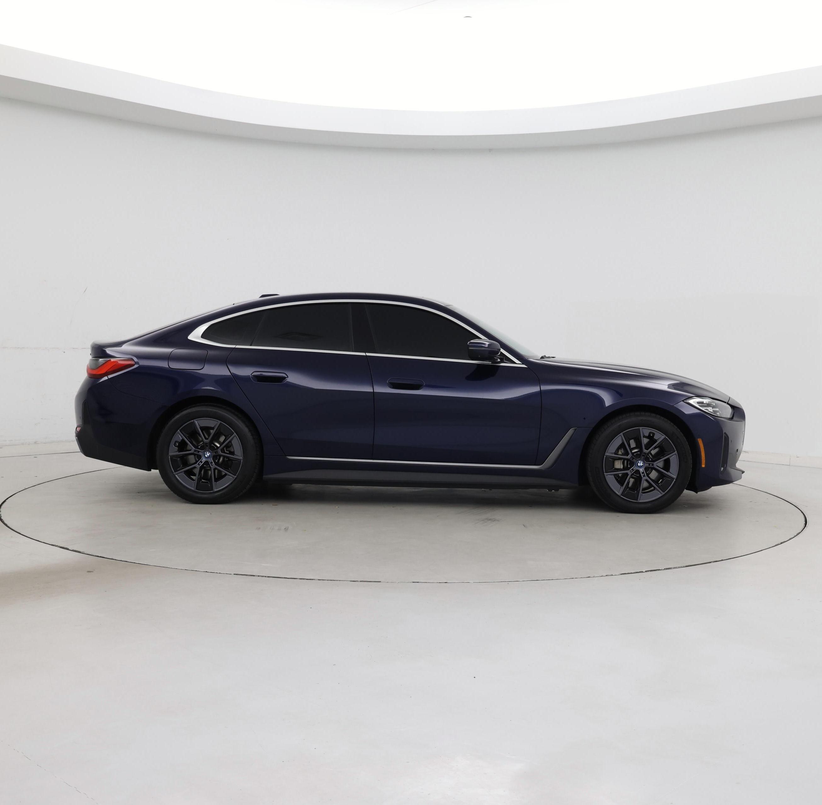 Thumbnail: 2022 BMW i4 - 7