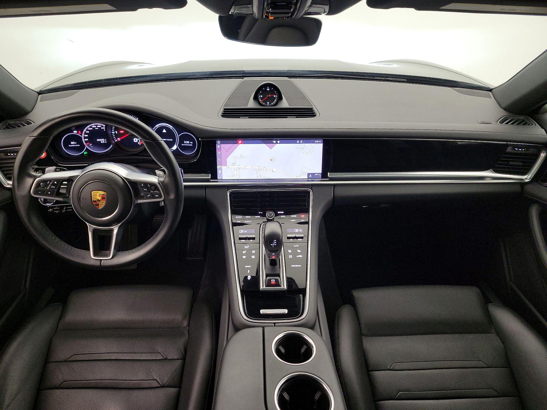 Thumbnail: 2020 Porsche Panamera - 9