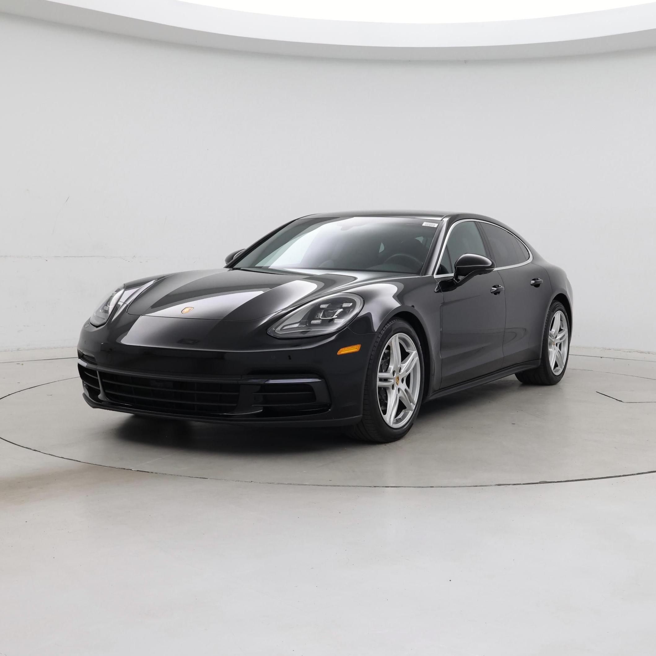 Thumbnail: 2020 Porsche Panamera - 4