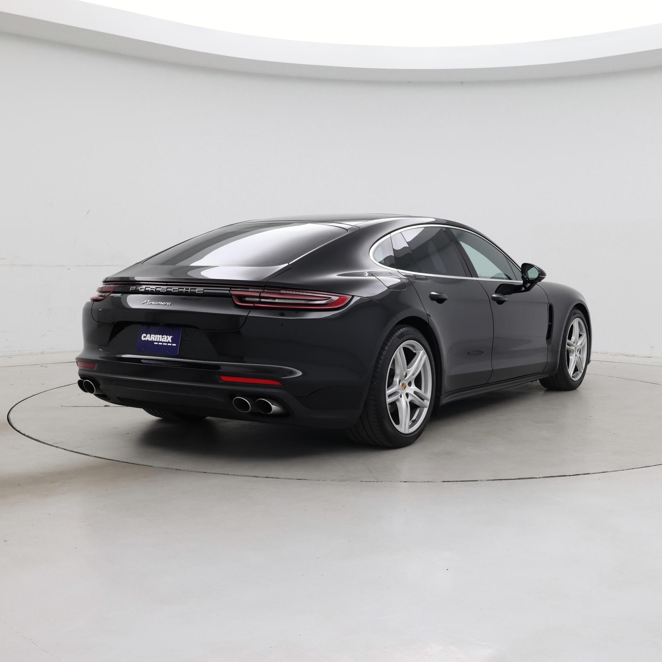 Thumbnail: 2020 Porsche Panamera - 8