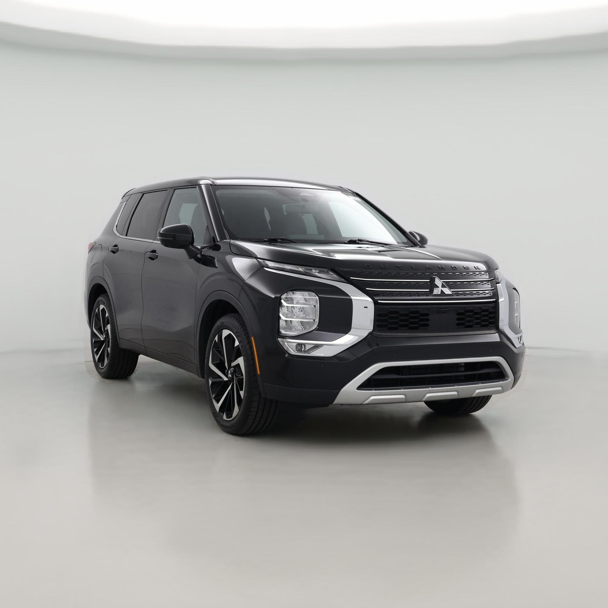 Thumbnail: 2023 Mitsubishi Outlander - 1