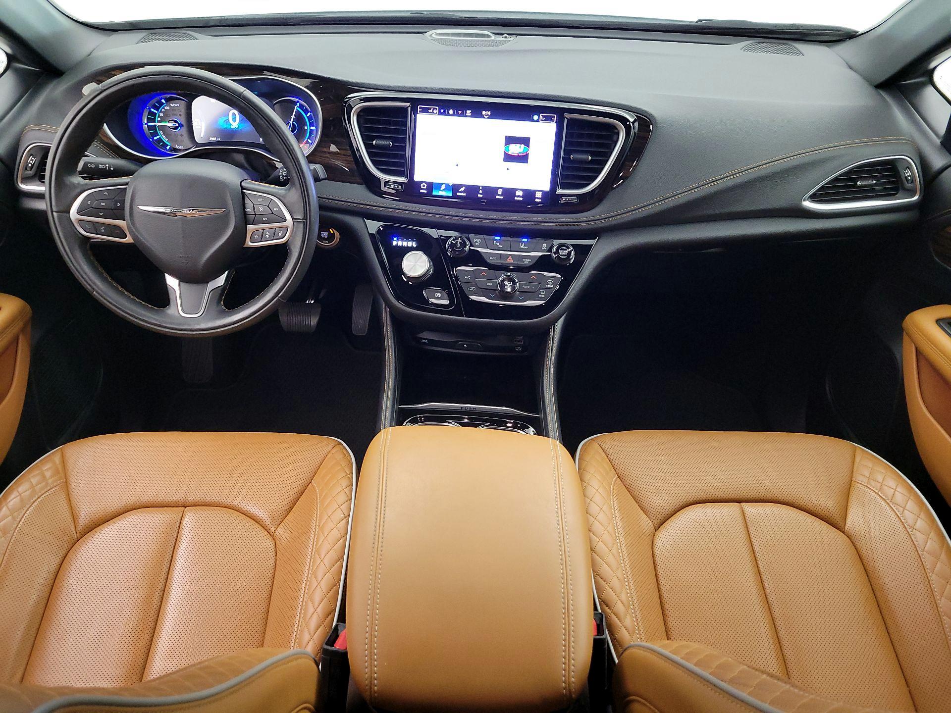 Thumbnail: 2022 Chrysler Pacifica - 9