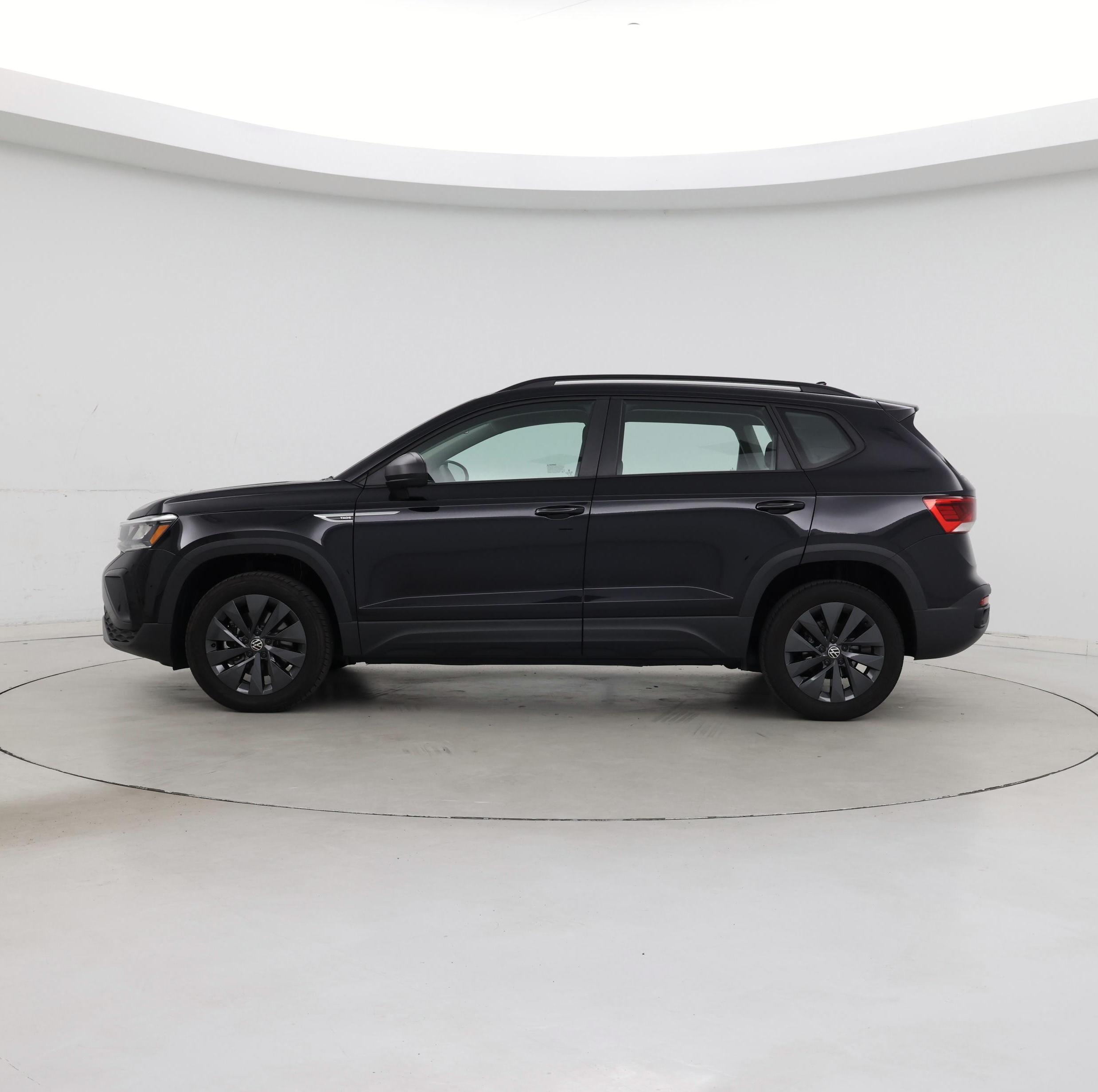 Thumbnail: 2024 Volkswagen Taos - 3