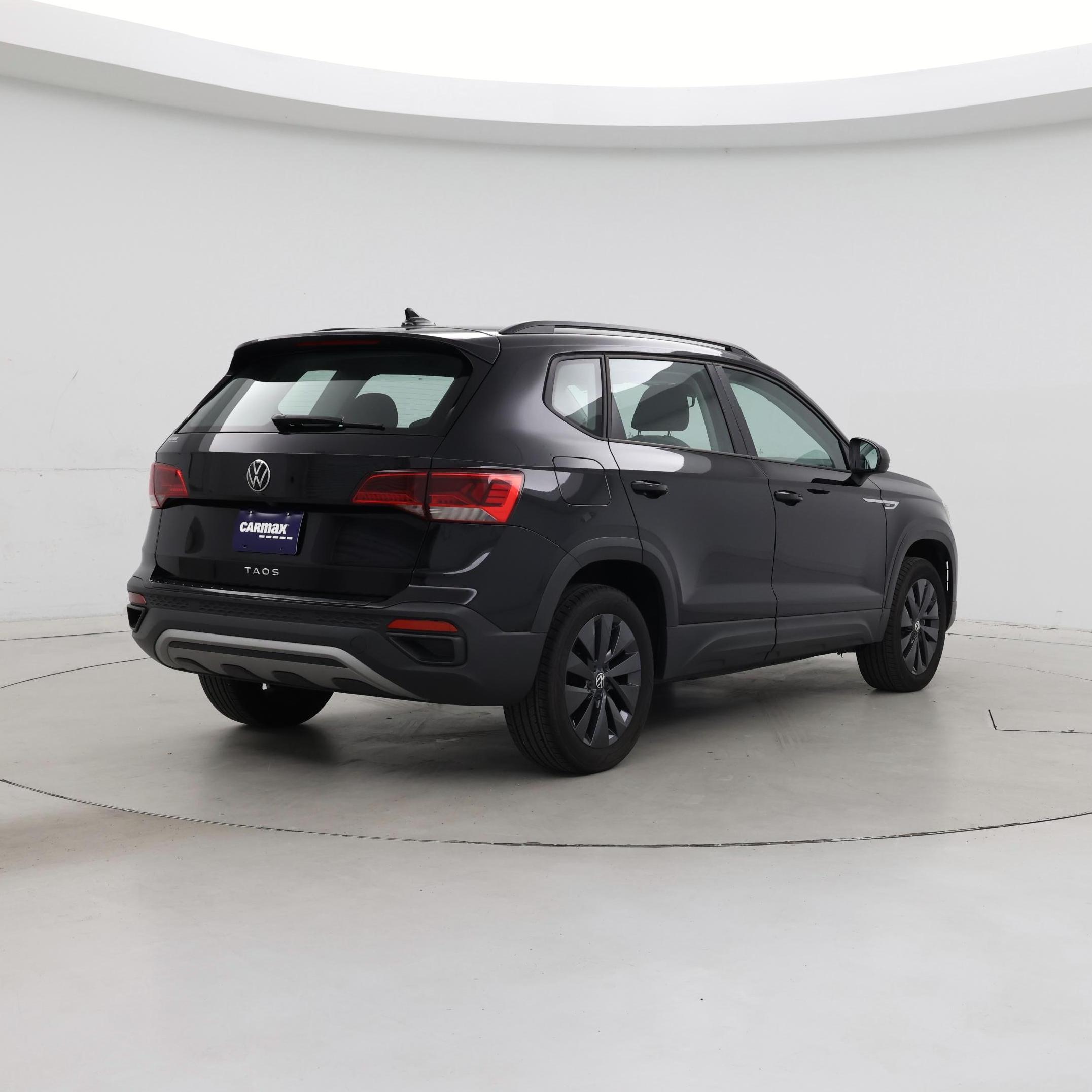 Thumbnail: 2024 Volkswagen Taos - 8