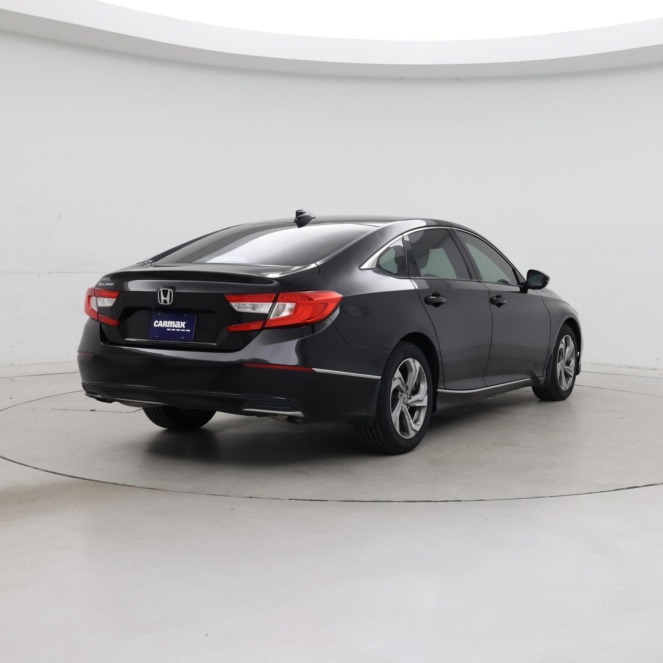 Thumbnail: 2018 Honda Accord - 8