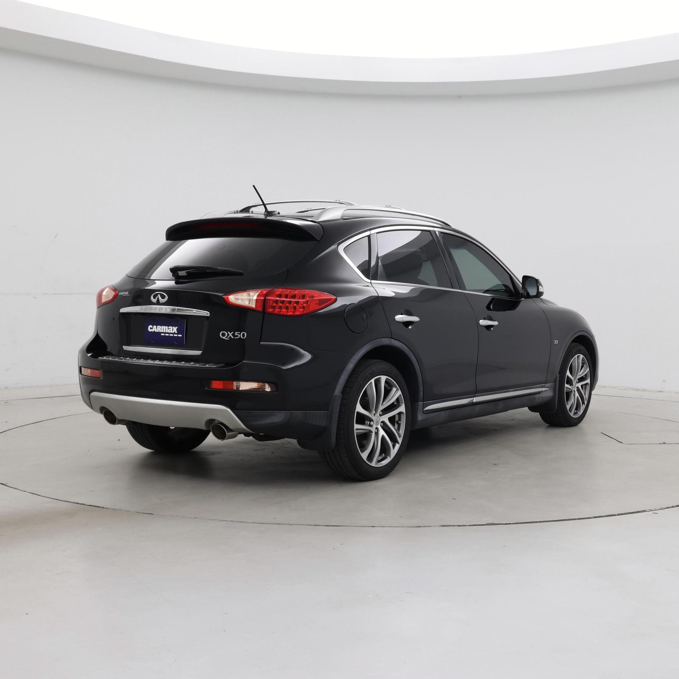Thumbnail: 2016 INFINITI QX50 - 8
