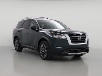 Green 2024 Nissan Pathfinder SL