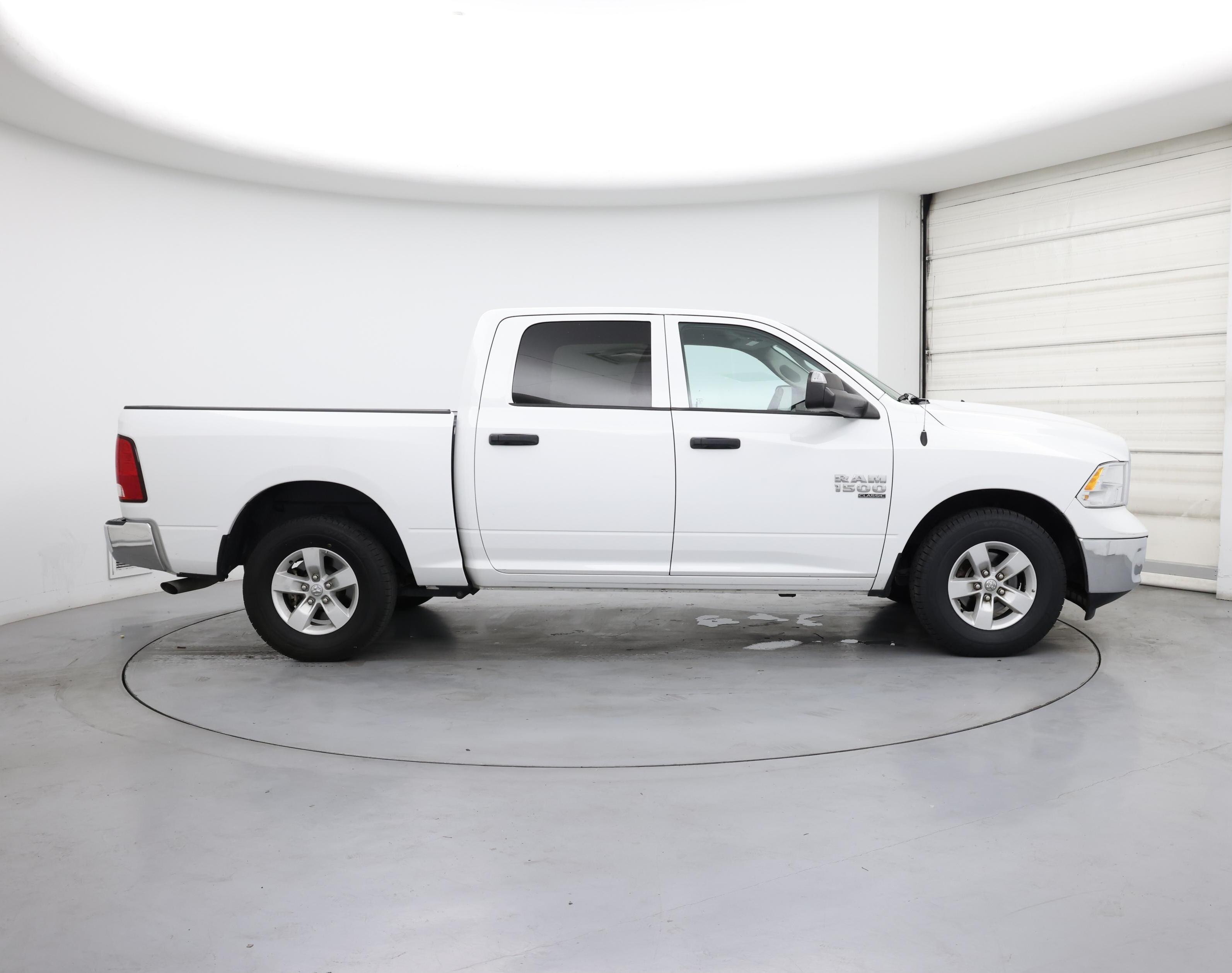 Thumbnail: 2023 RAM 1500 Classic - 7