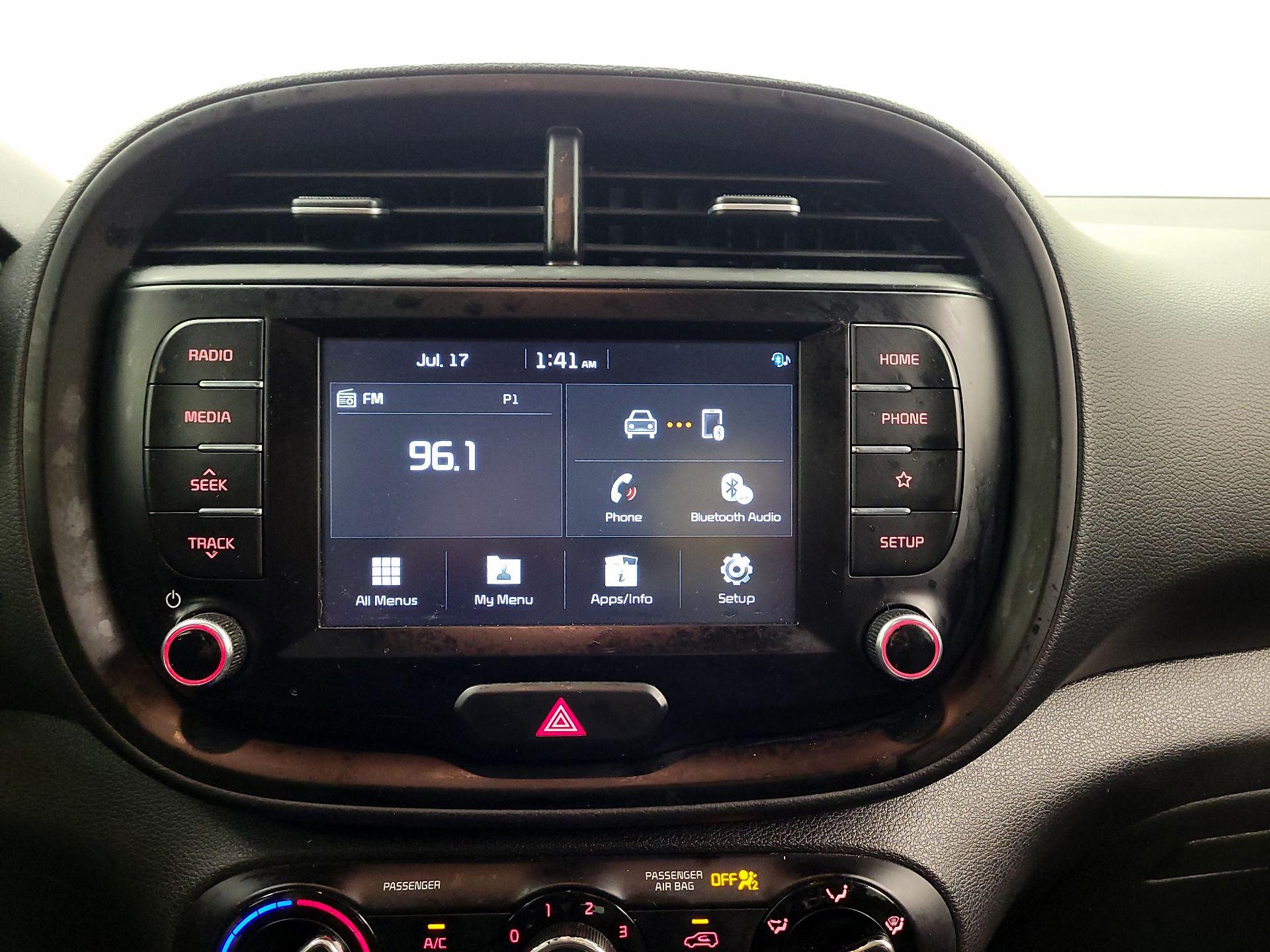 Thumbnail: 2020 Kia Soul - 15