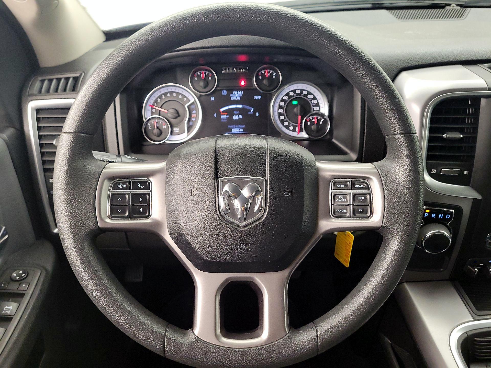 Thumbnail: 2023 RAM 1500 Classic - 10