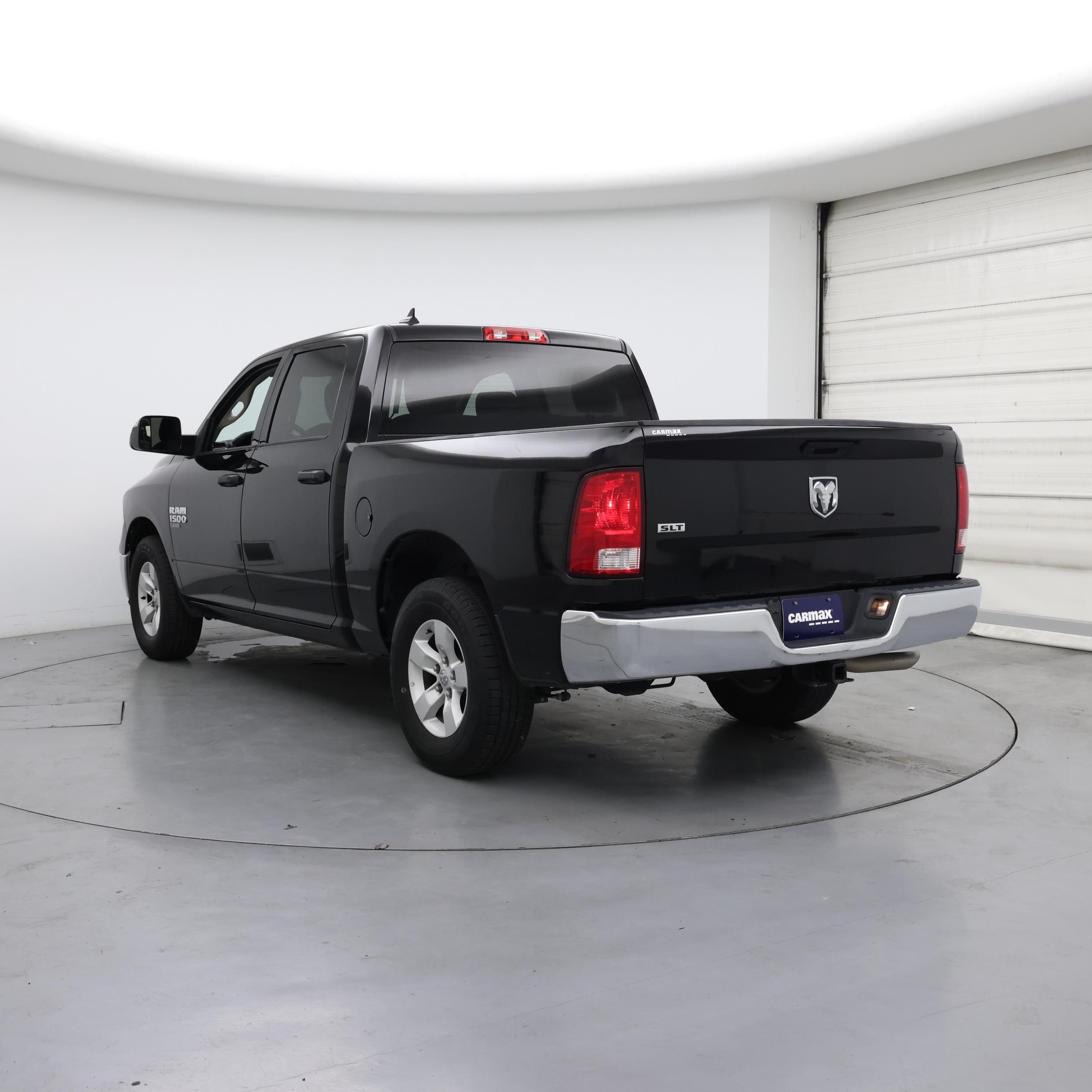Thumbnail: 2023 RAM 1500 Classic - 2