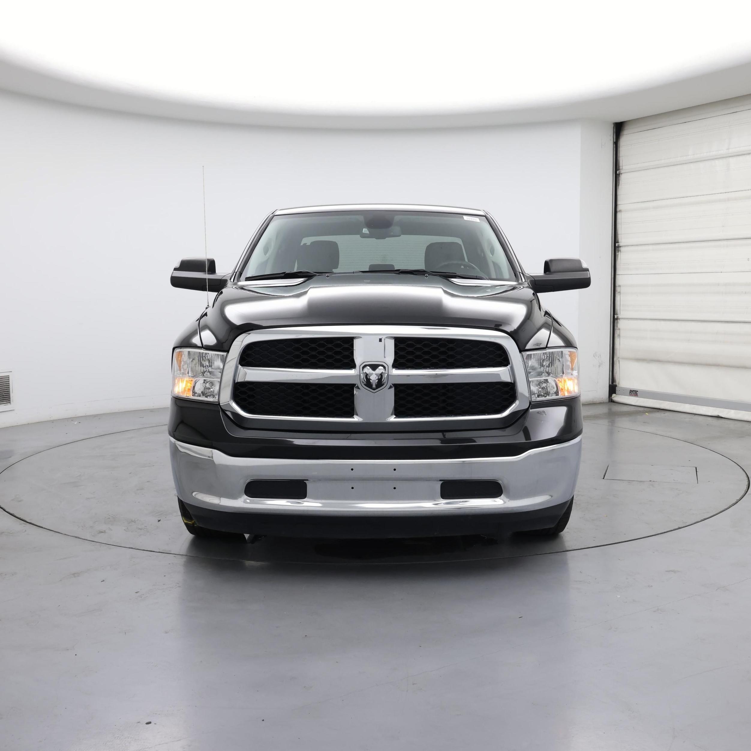 Thumbnail: 2023 RAM 1500 Classic - 5