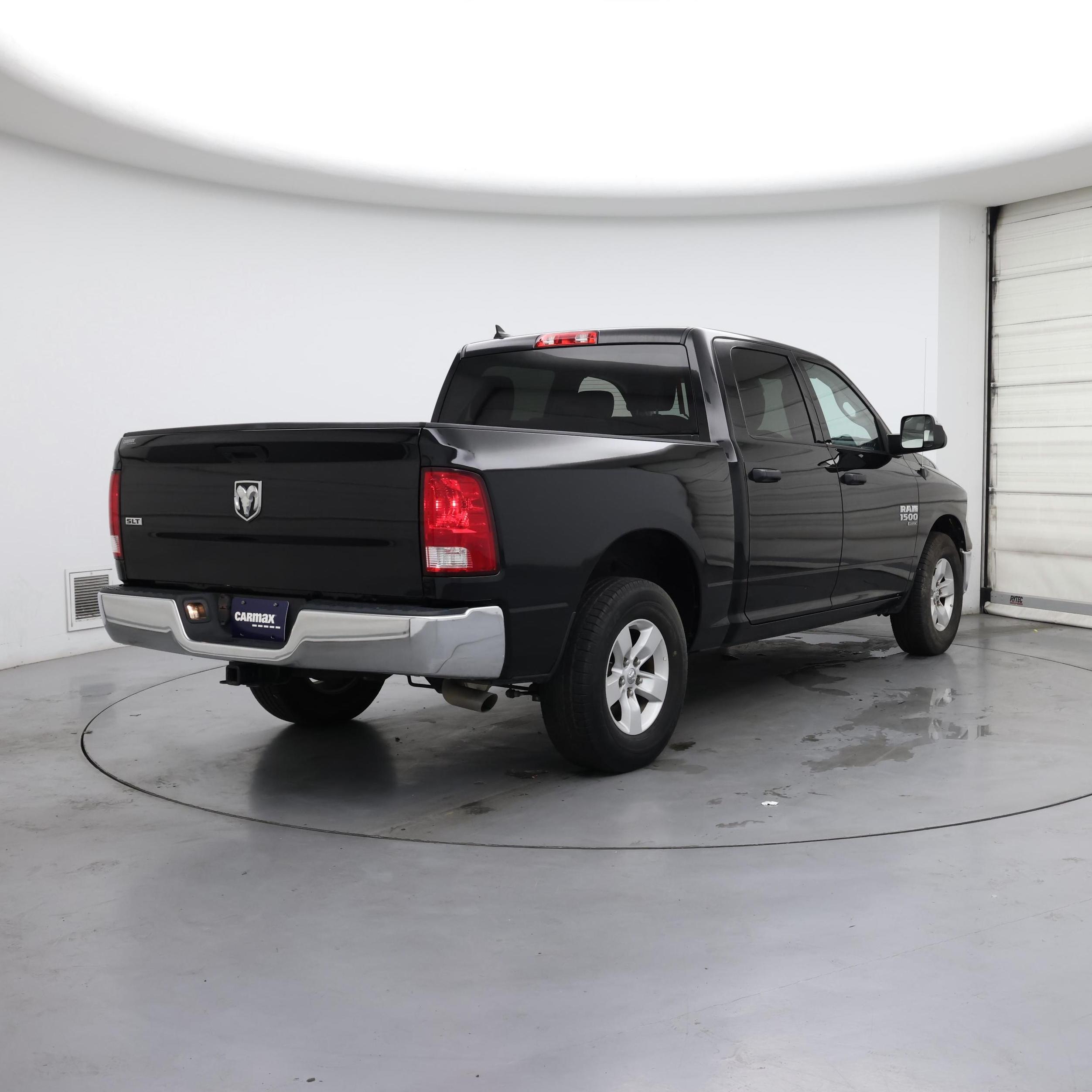 Thumbnail: 2023 RAM 1500 Classic - 8