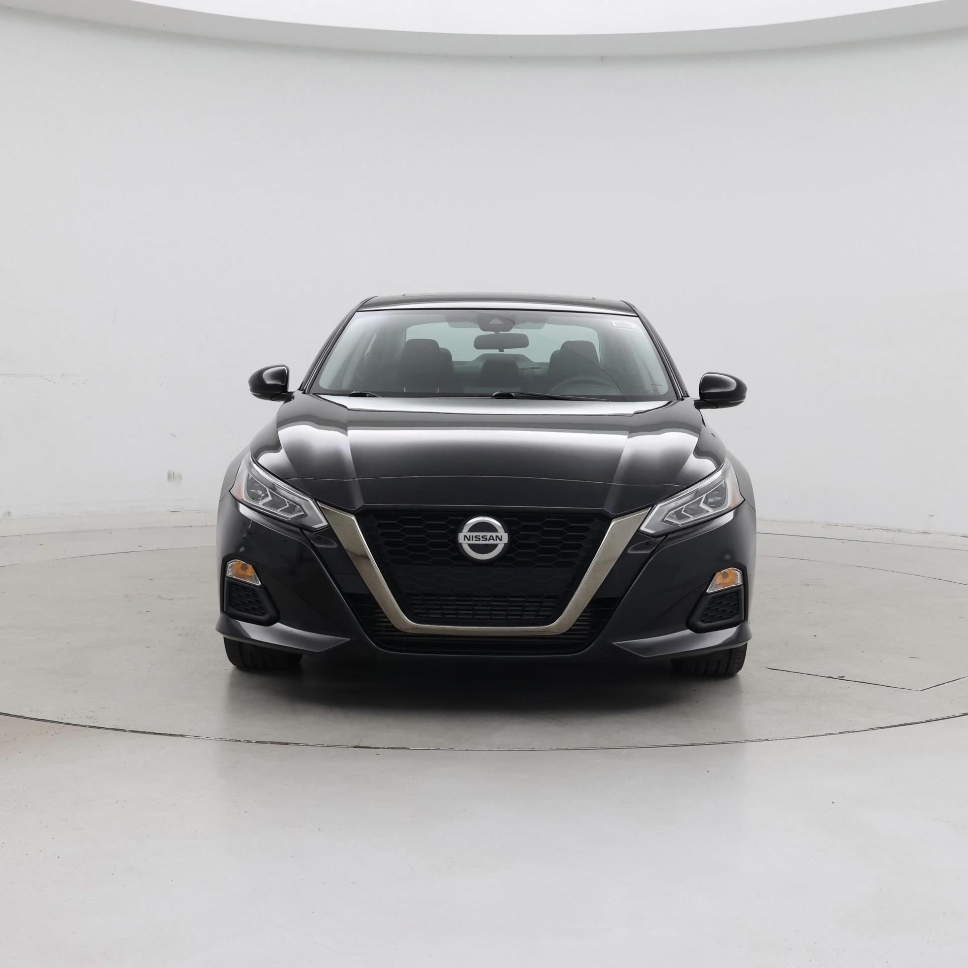 Thumbnail: 2022 Nissan Altima - 5