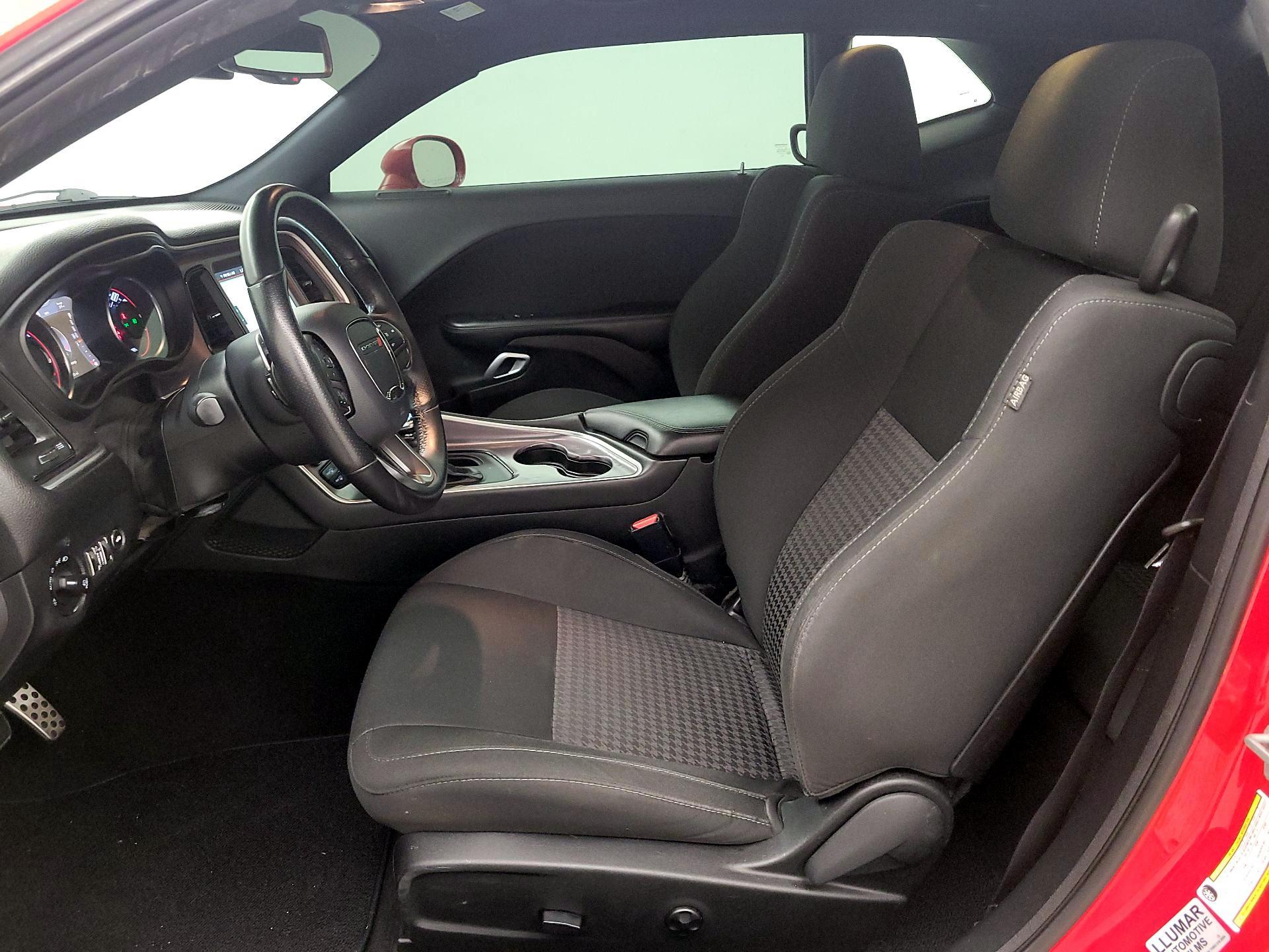 Thumbnail: 2019 Dodge Challenger - 11