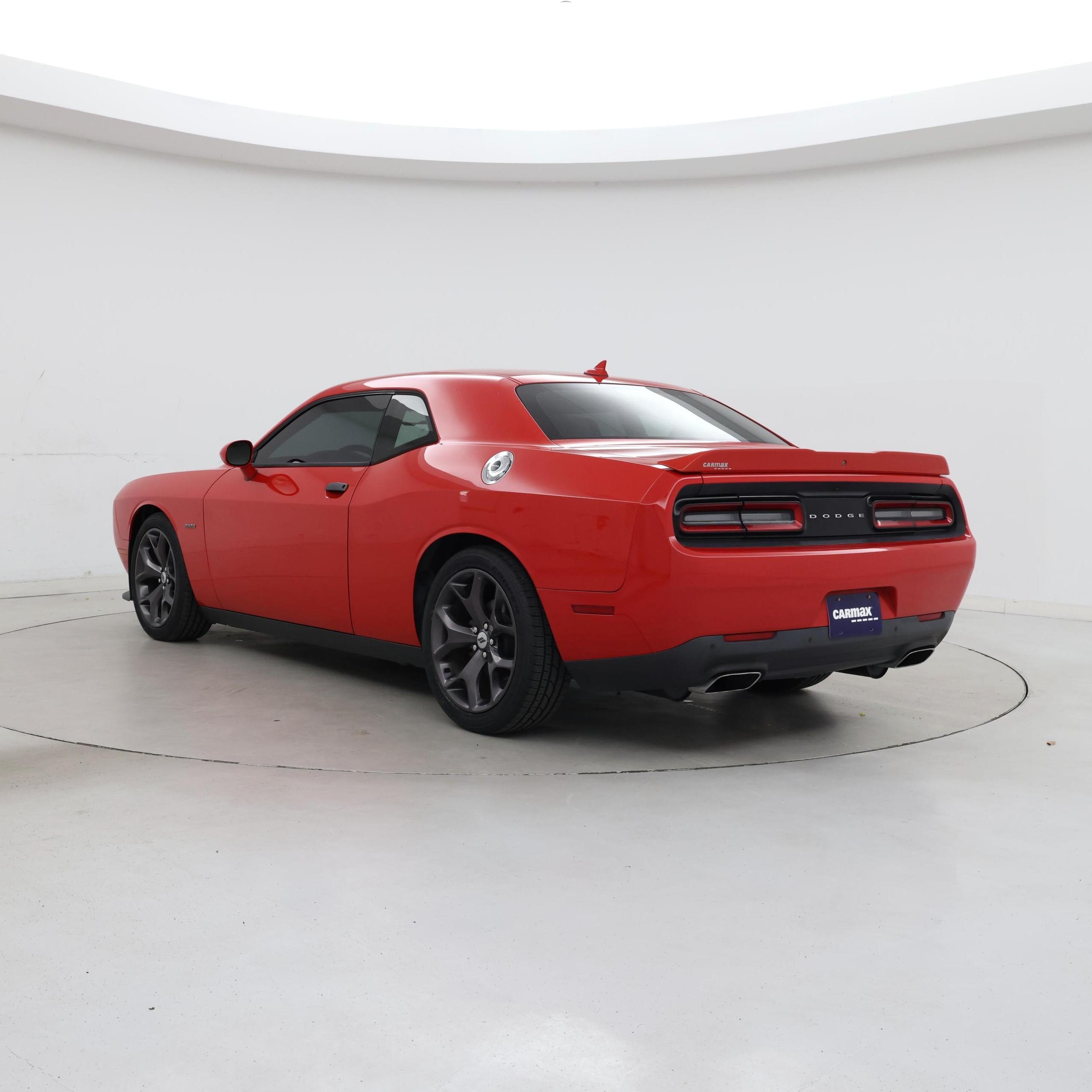 Thumbnail: 2019 Dodge Challenger - 2