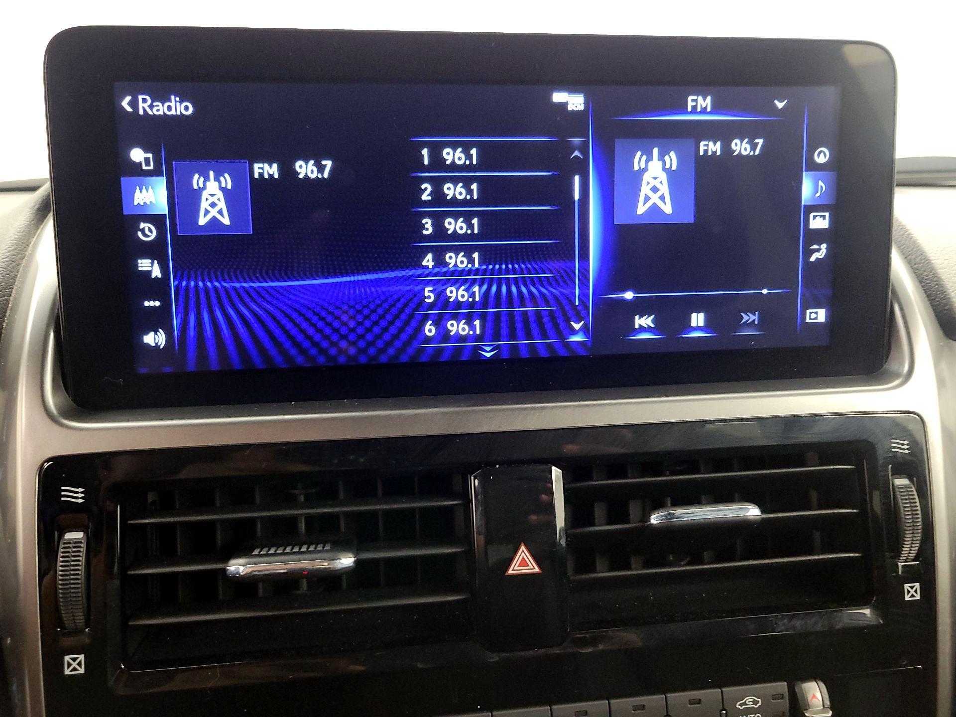 Thumbnail: 2023 Lexus GX - 15