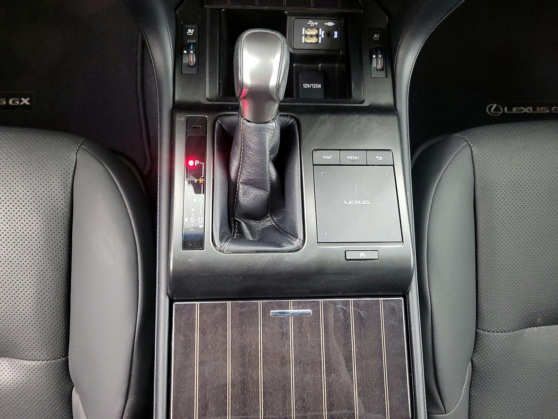 Thumbnail: 2023 Lexus GX - 17